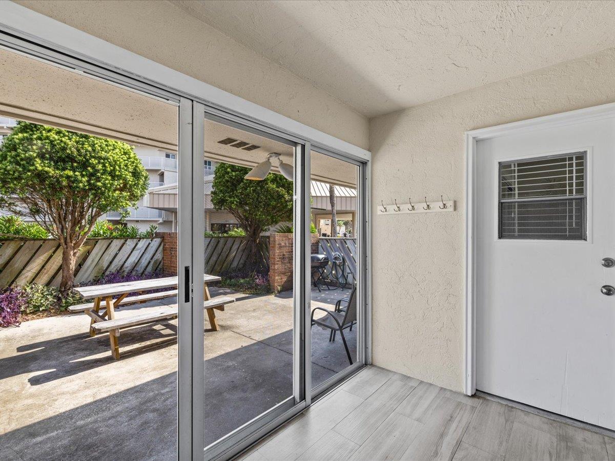 Holiday Surf and Racquet Unit 2A 23