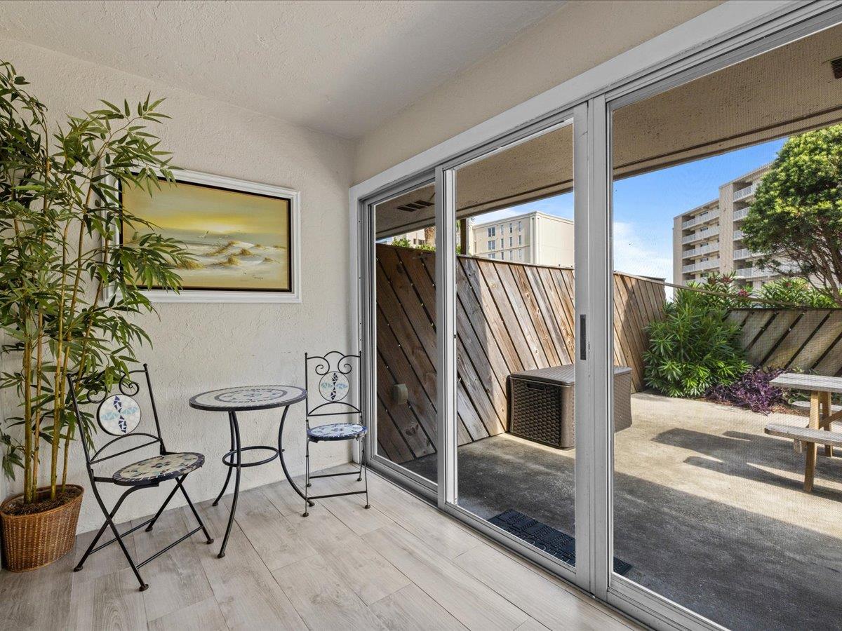 Holiday Surf and Racquet Unit 2A 24