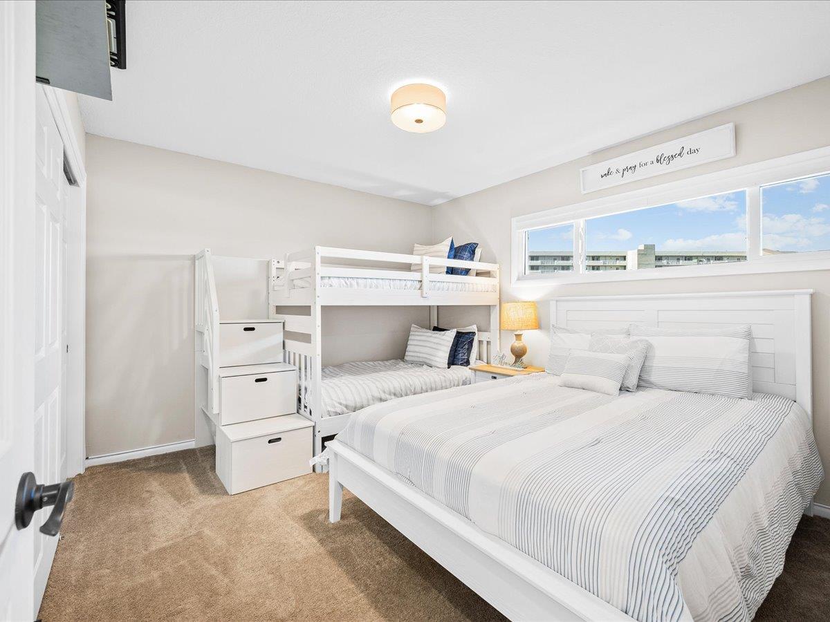 Holiday Surf and Racquet Unit 207 15