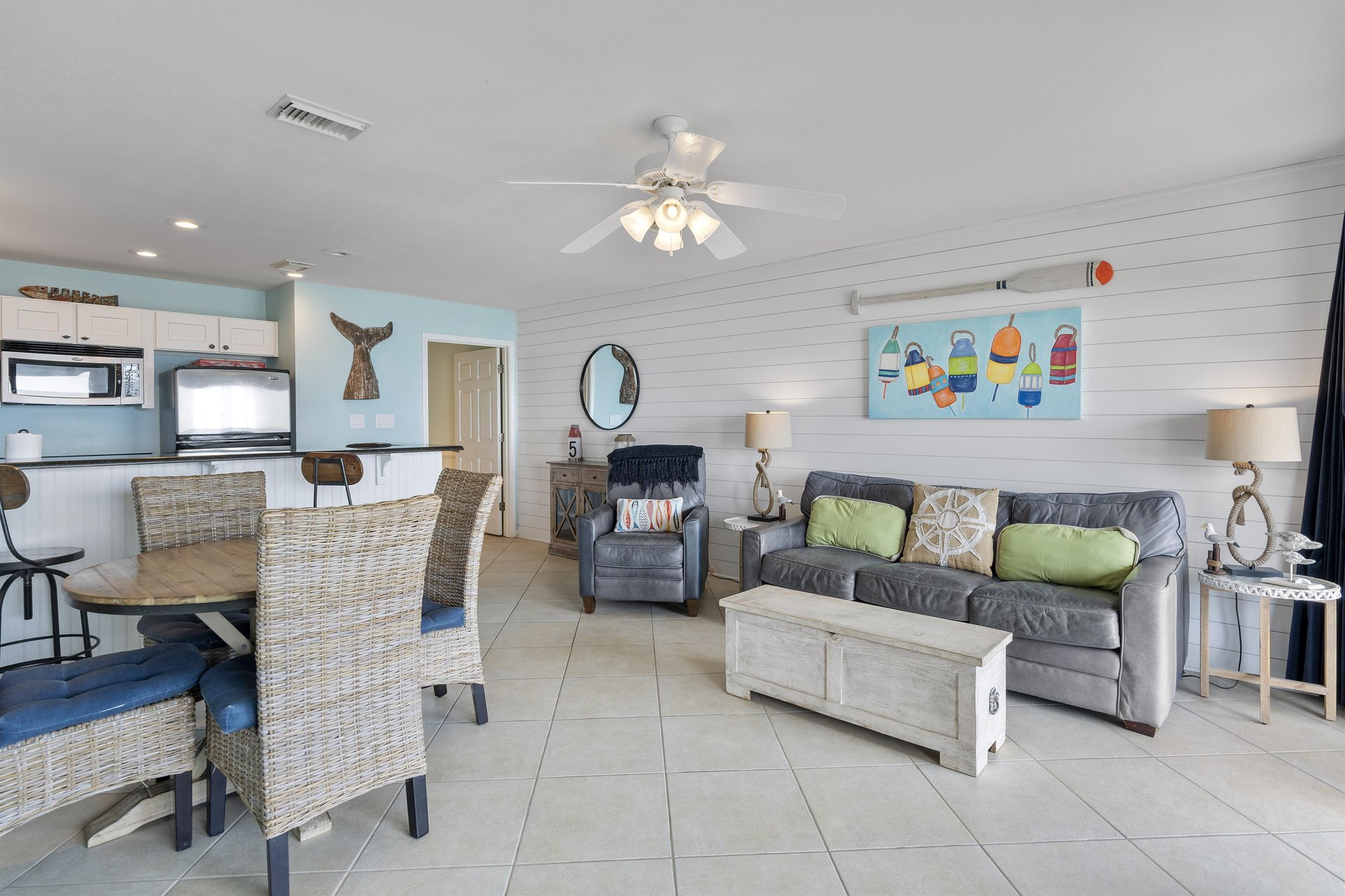 Coral Reef Club 05 4