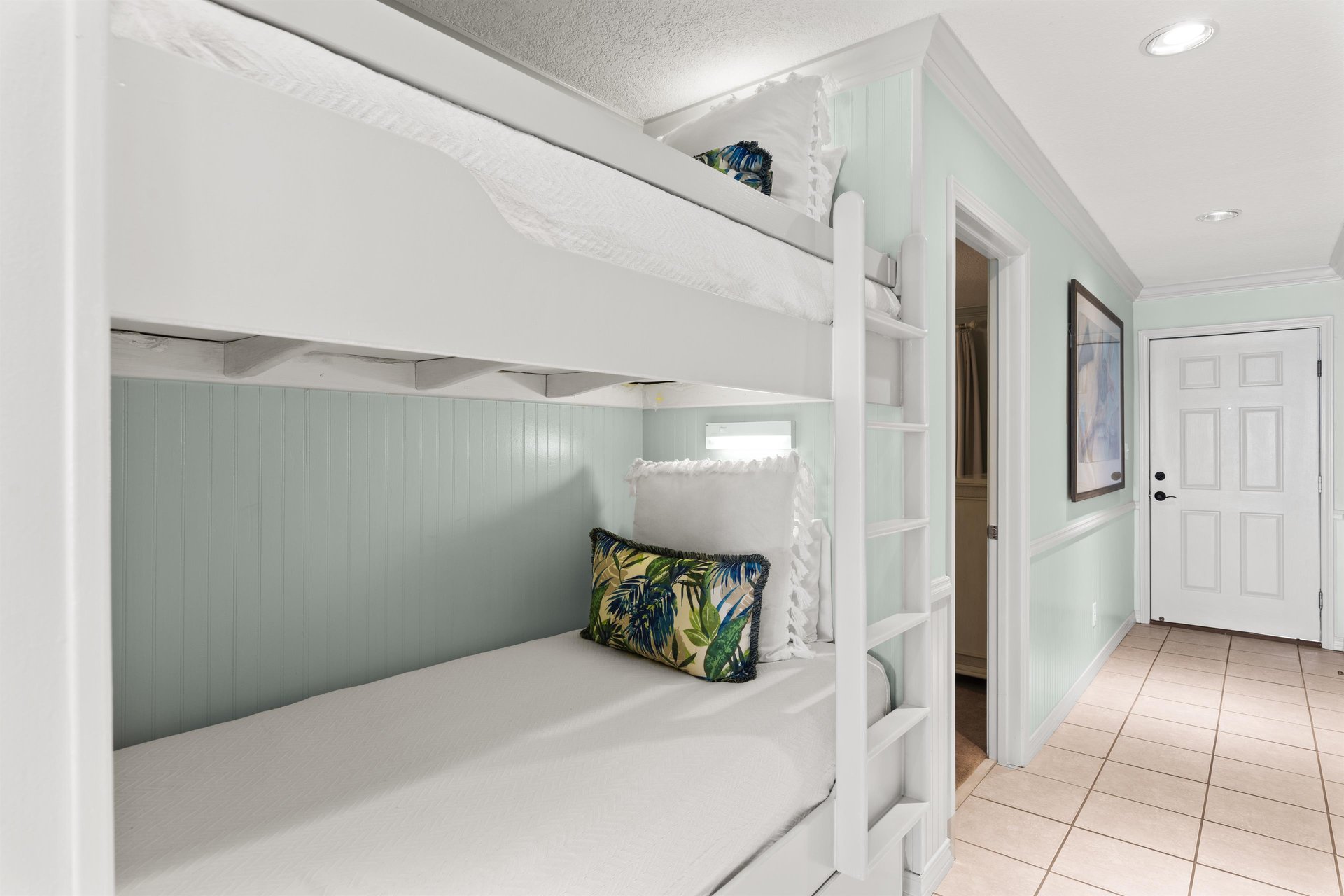 Coral Reef Club 09 11