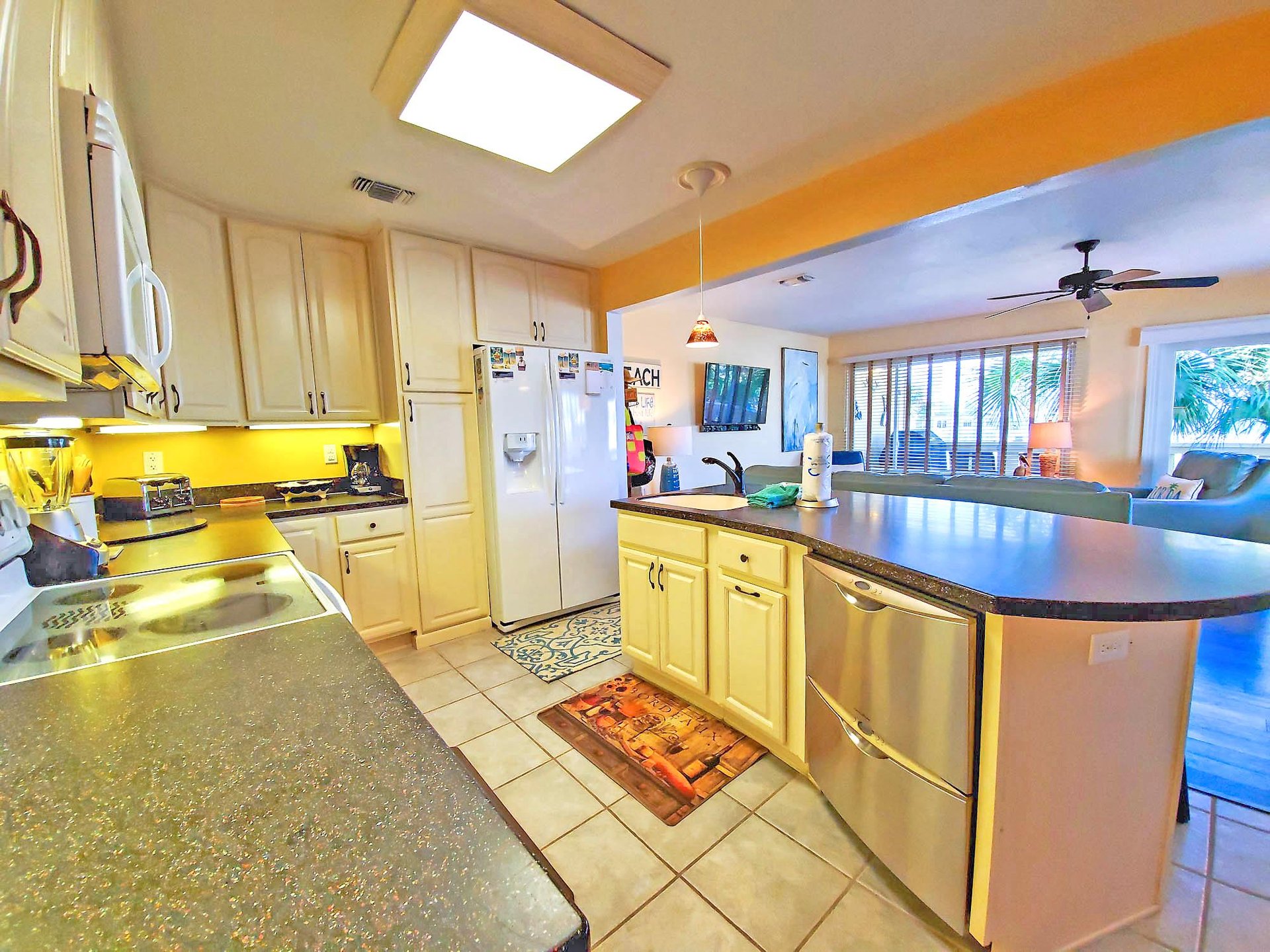 Regency Cabanas F1 6