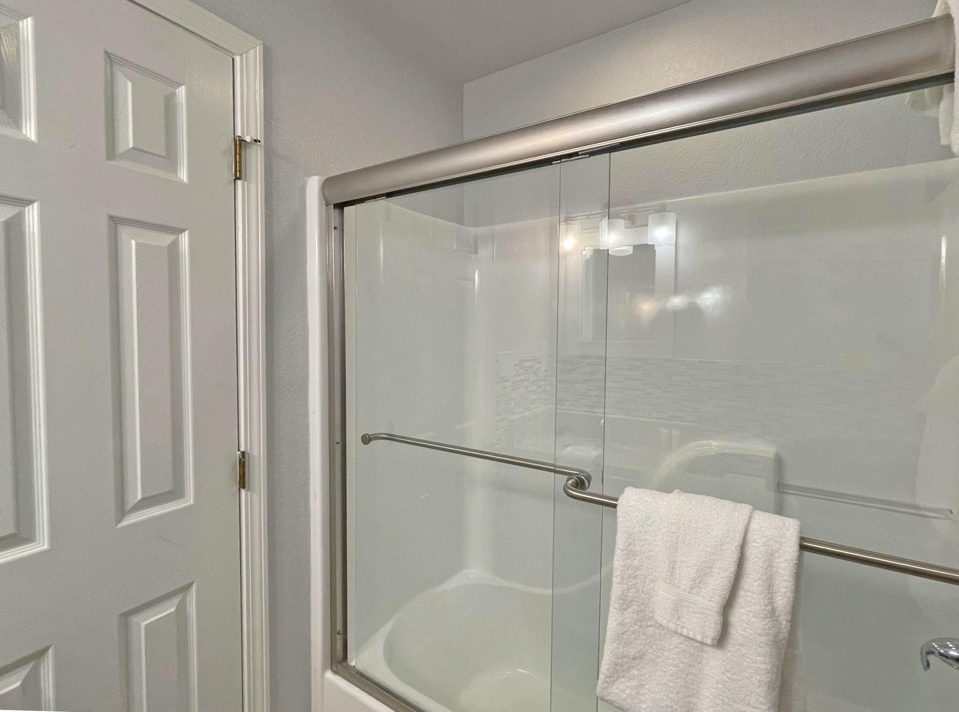 Regency Cabanas C3 16