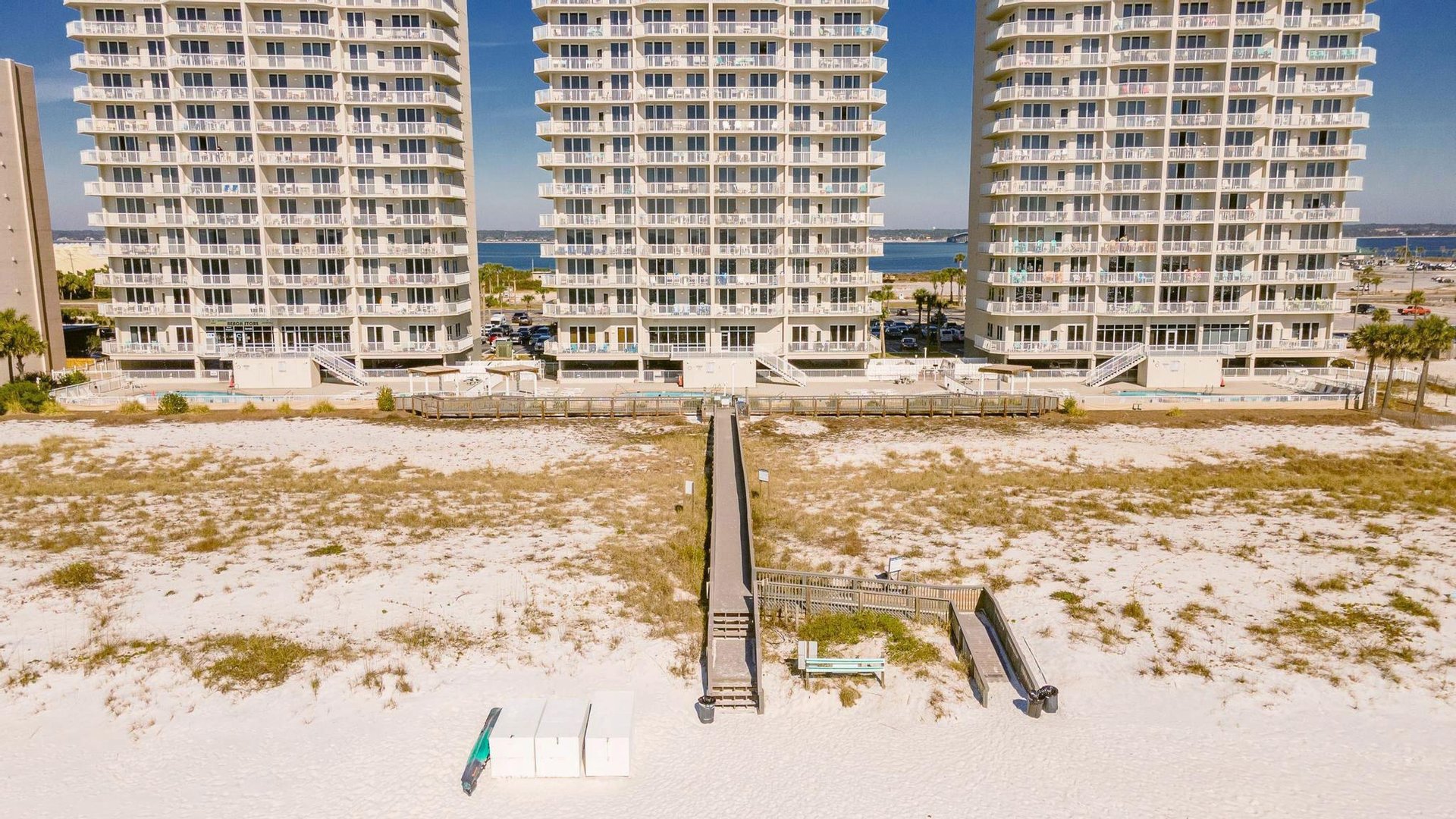 Summerwinds 1502  NEW 32