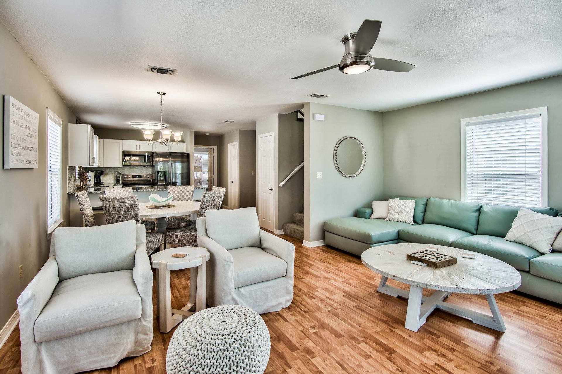 Crystal Blue Cottage 15