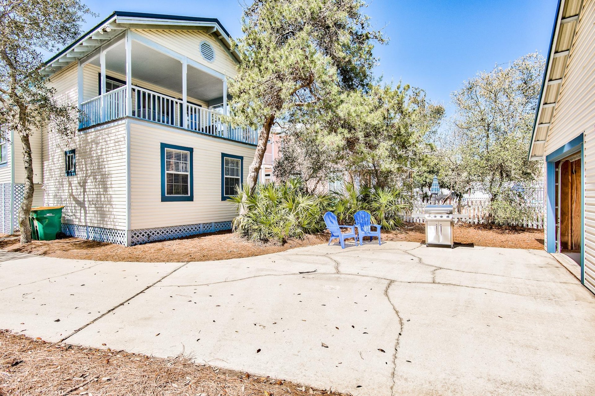 Crystal Blue Cottage 26