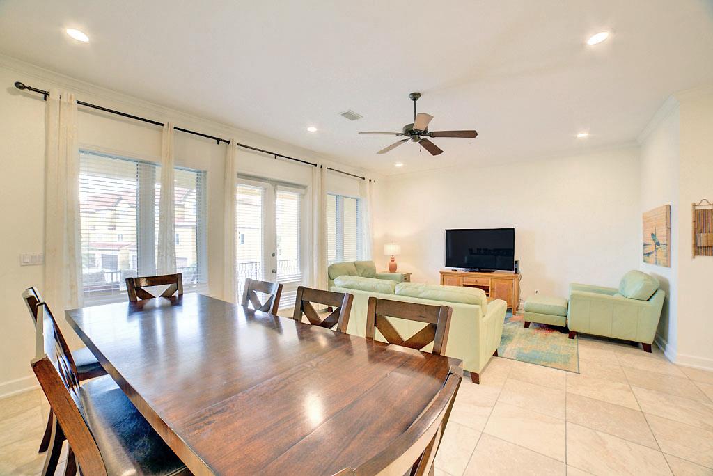 Regency Cabanas H4 6