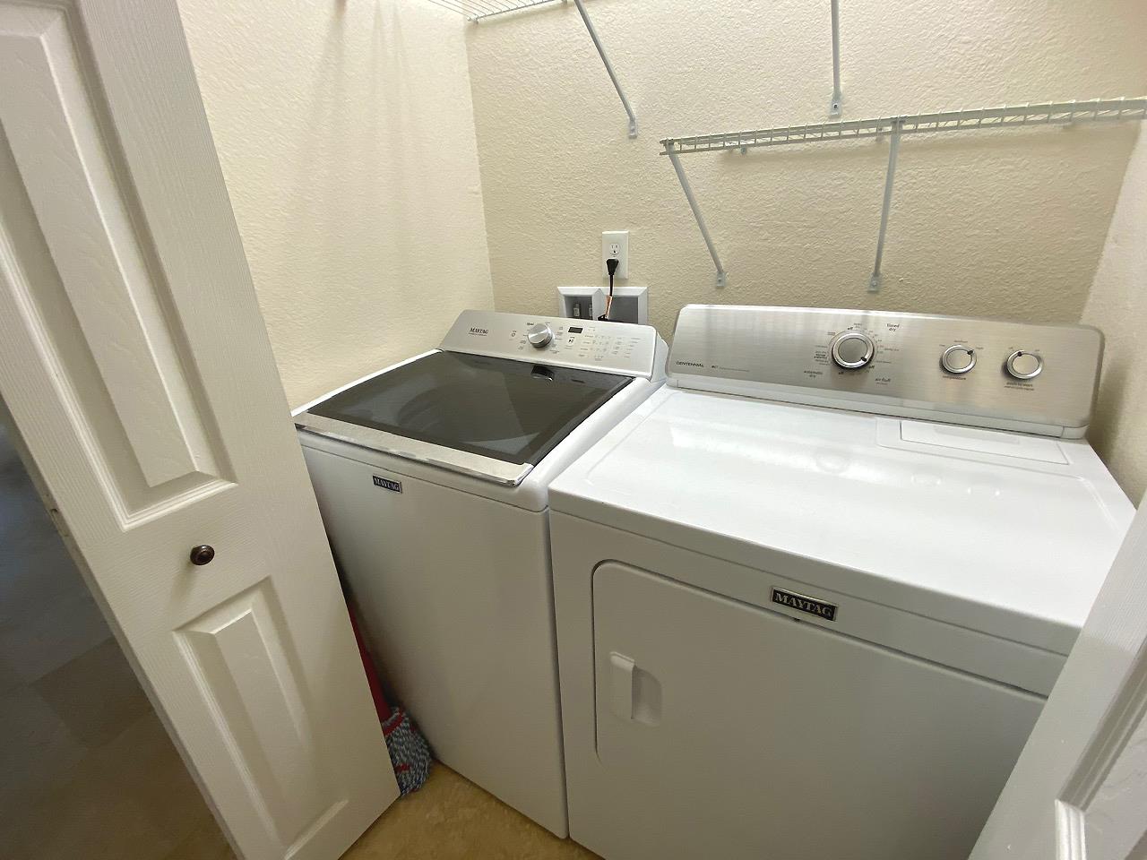 Ariola 103  Mermaid Oasis 45