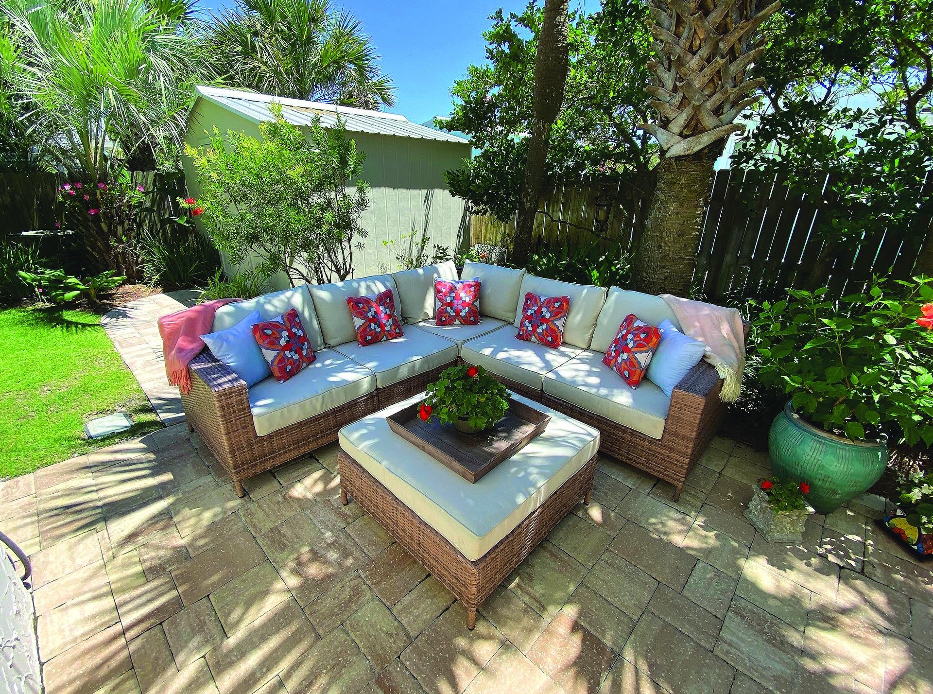 Ariola 103  Mermaid Oasis 46