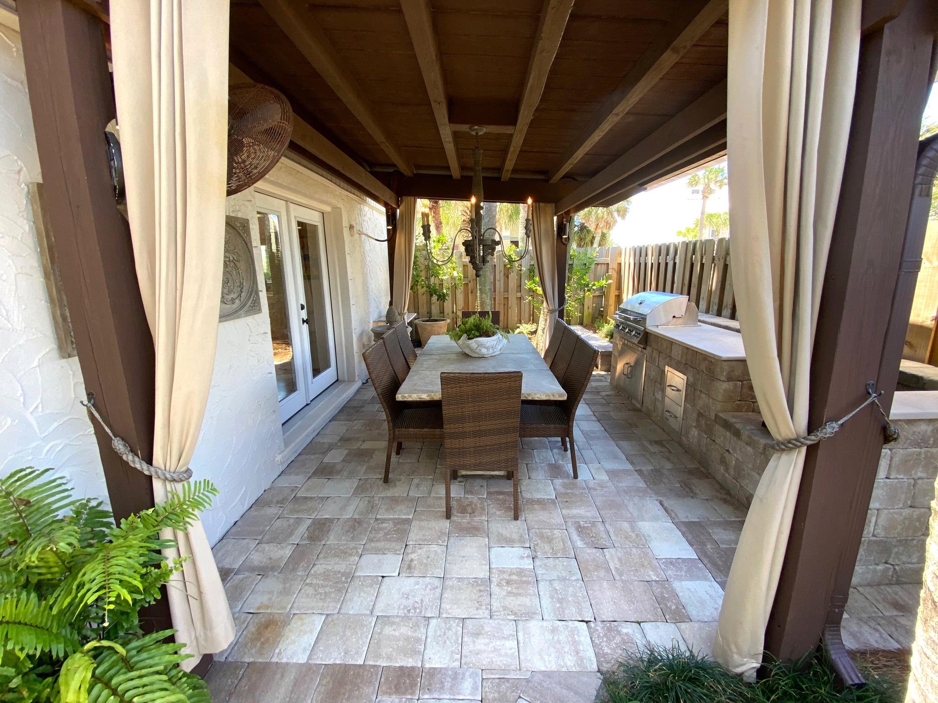 Ariola 103  Mermaid Oasis 58