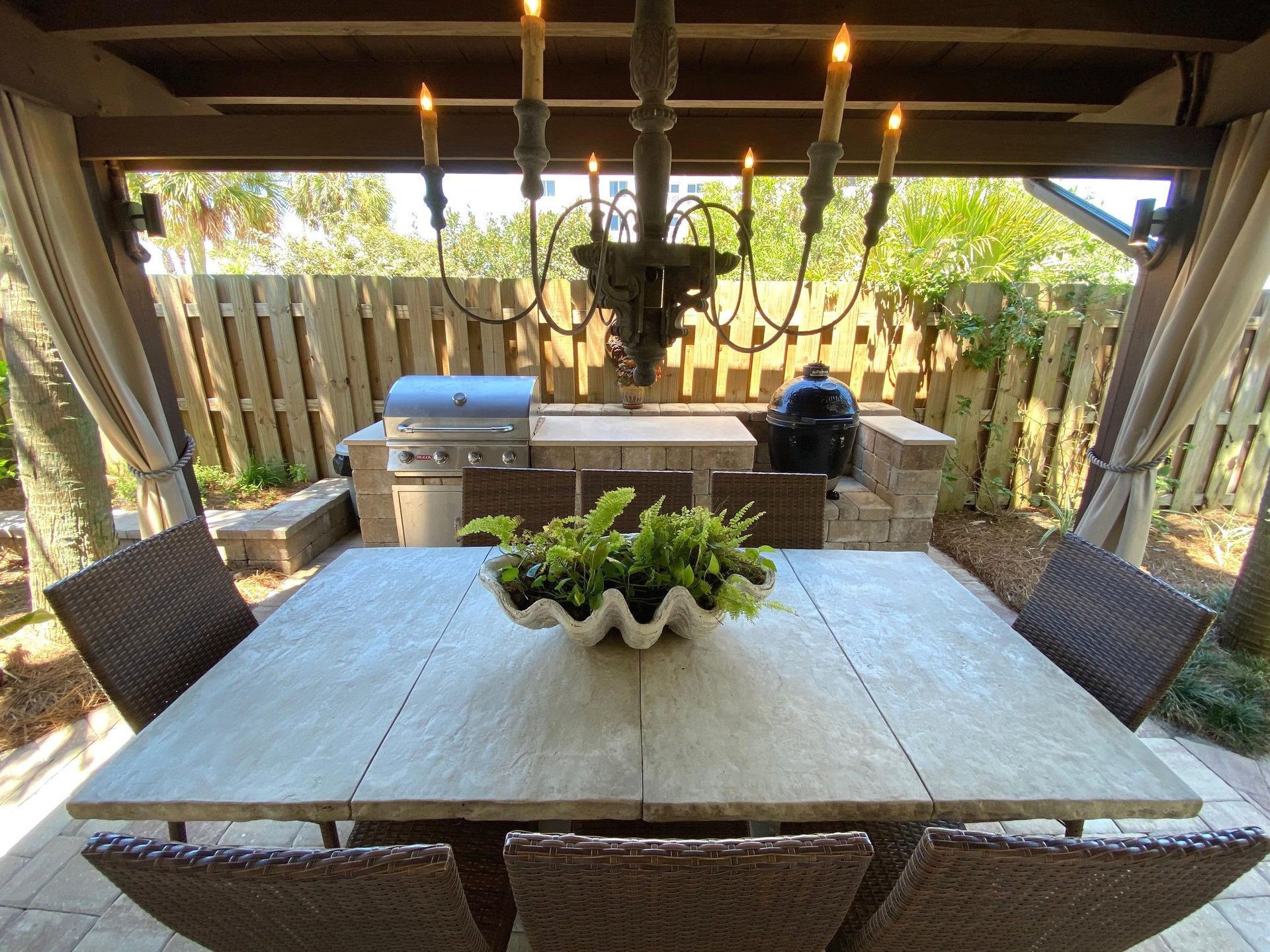 Ariola 103  Mermaid Oasis 61