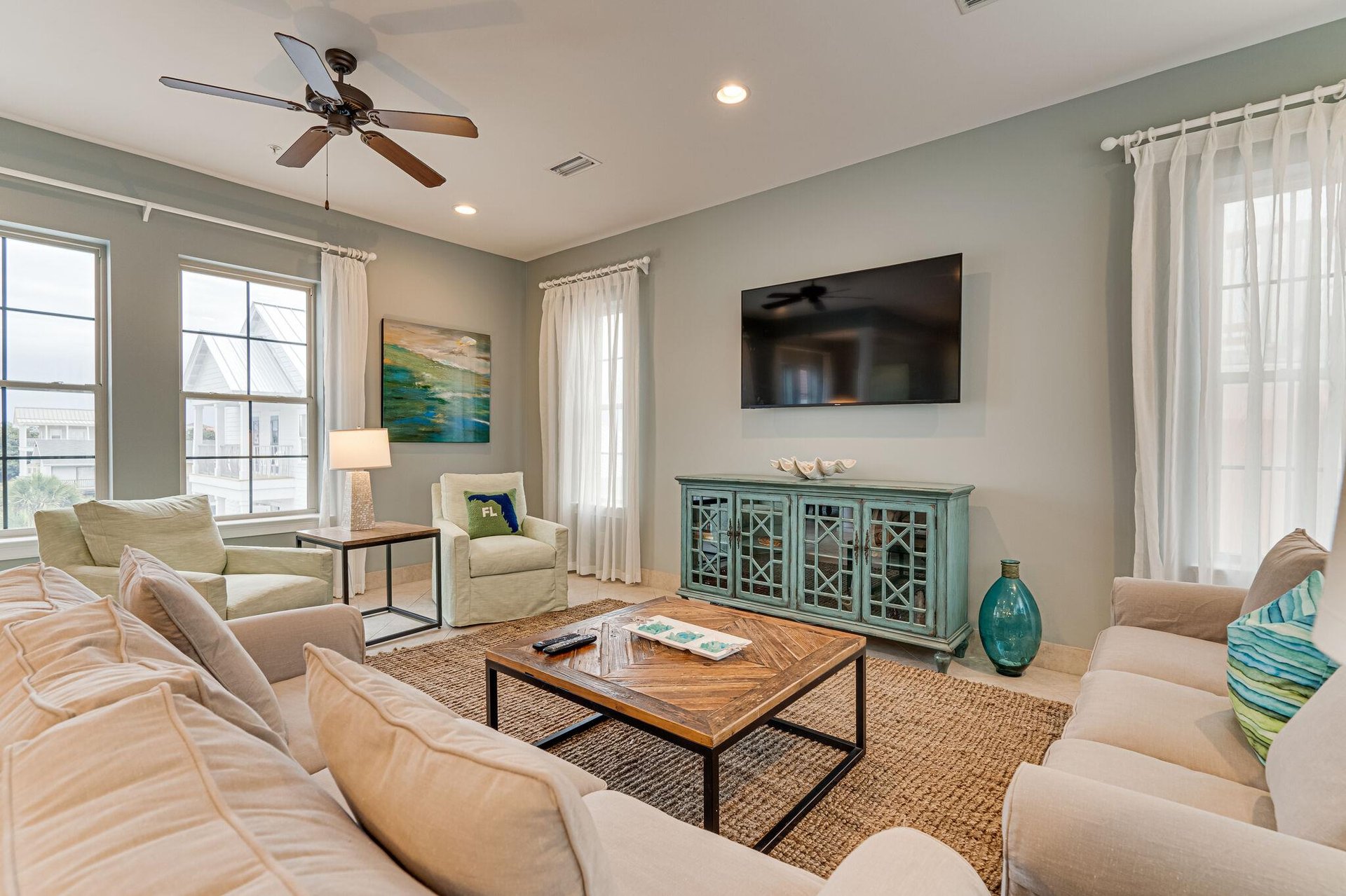 Ocean Front Escape 5