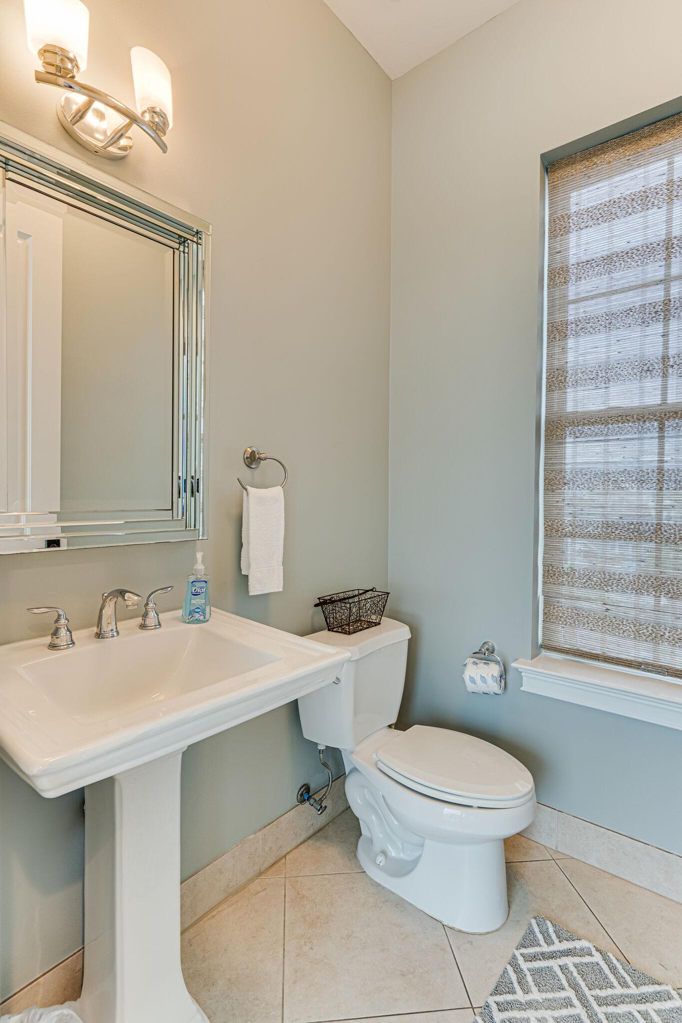 Ocean Front Escape 22