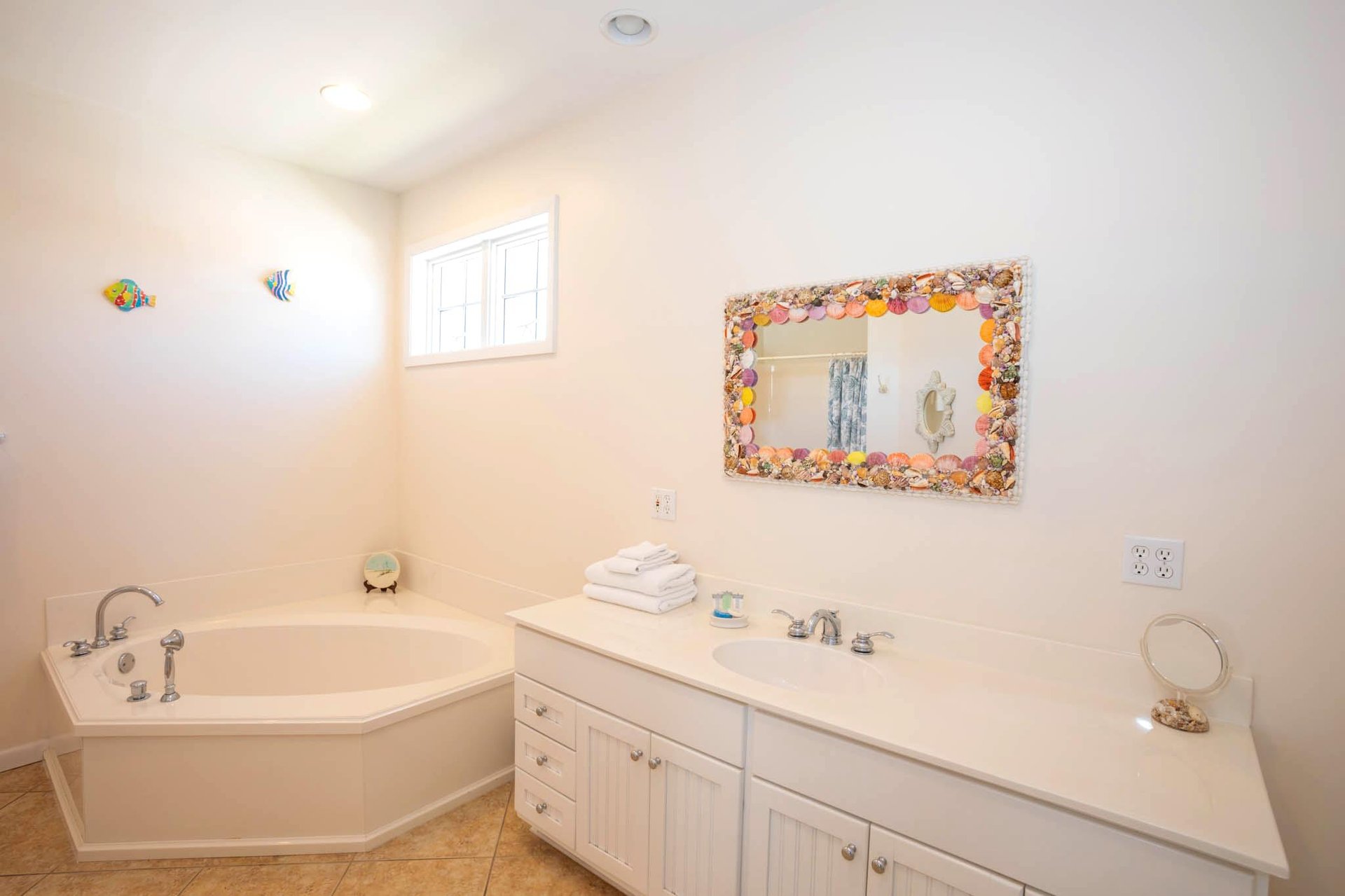 Maldonado 1001  Bakers Dozen Bungalow 20