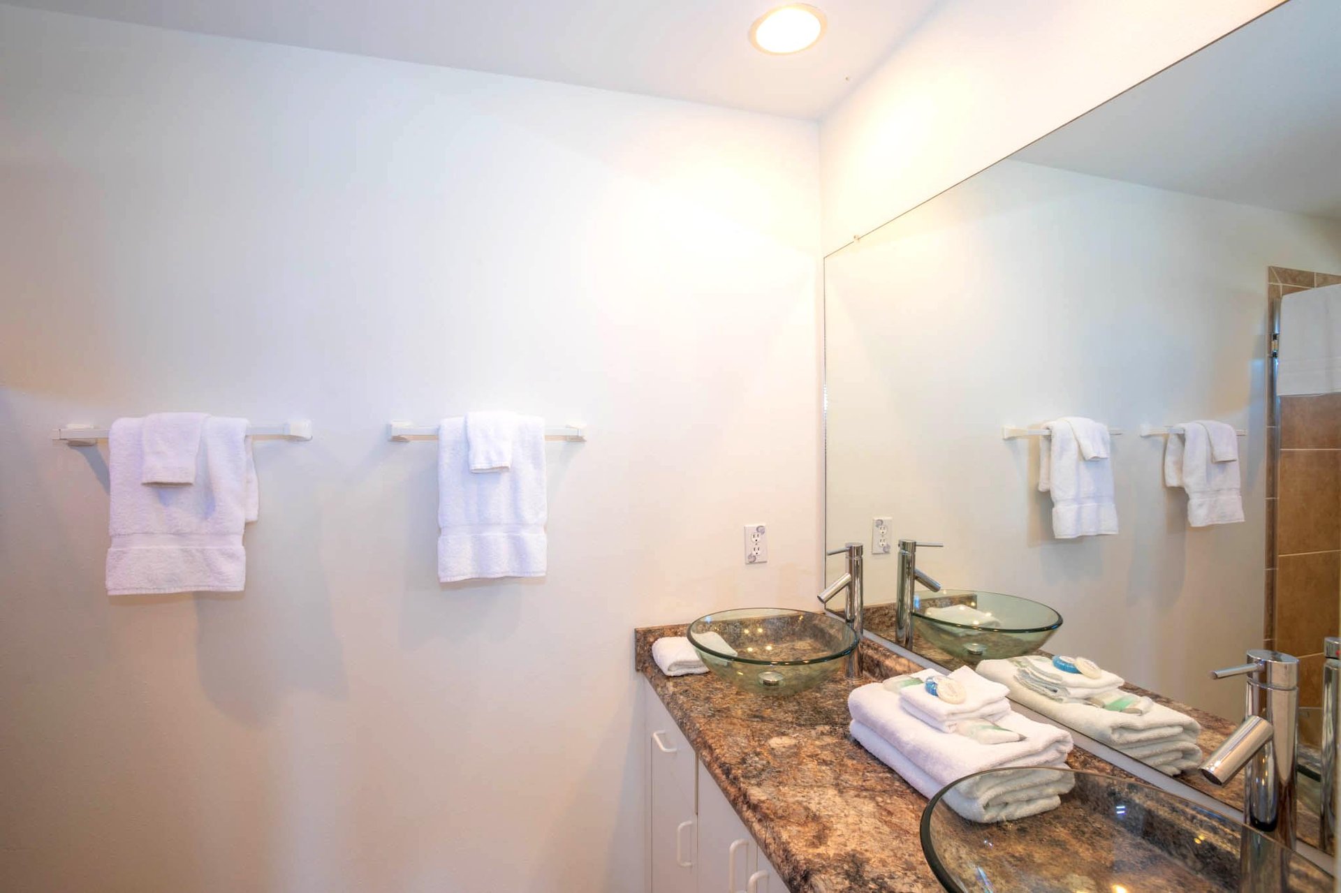 Maldonado 1001  Bakers Dozen Bungalow 27