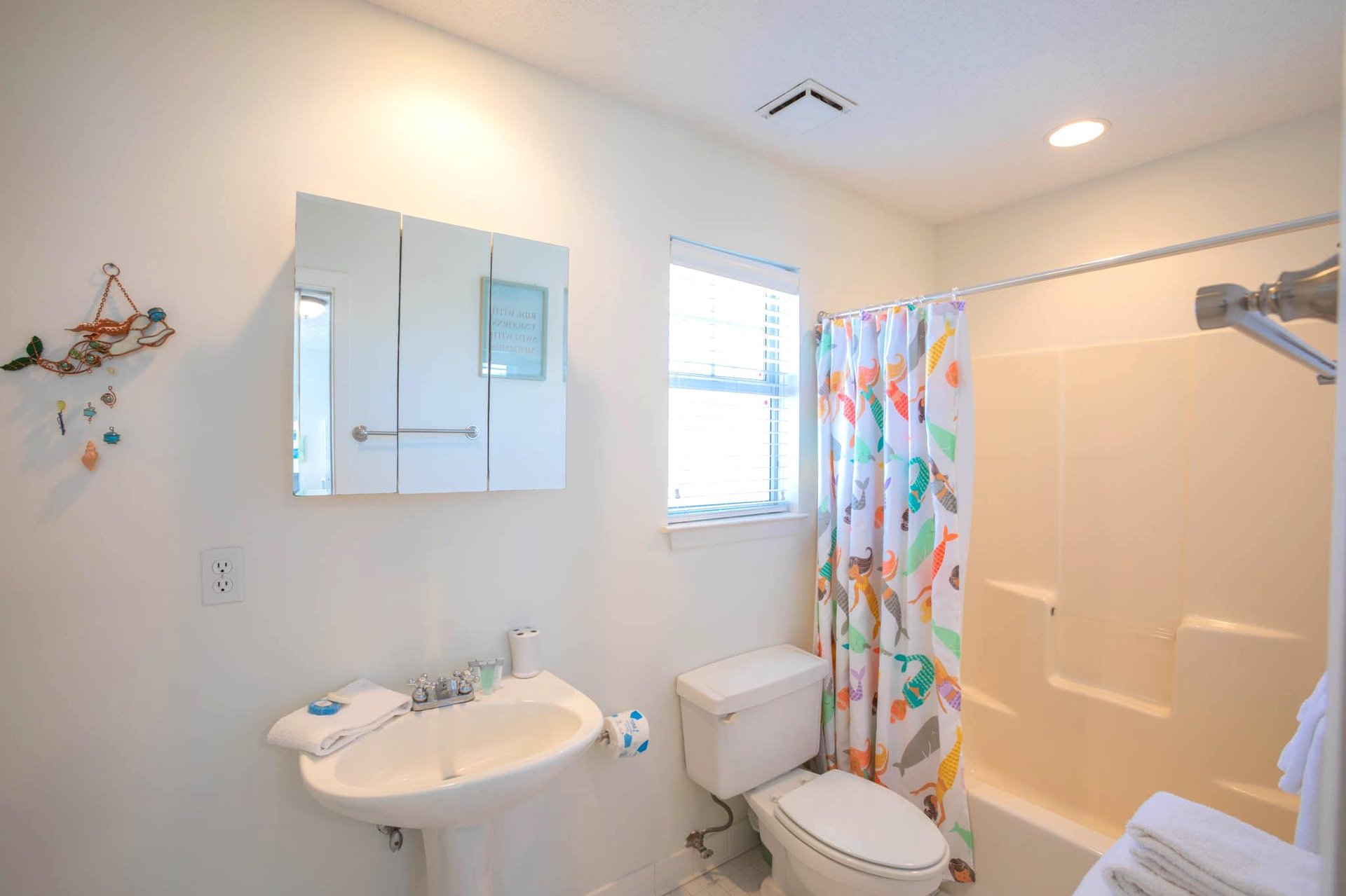 Maldonado 1001  Bakers Dozen Bungalow 31