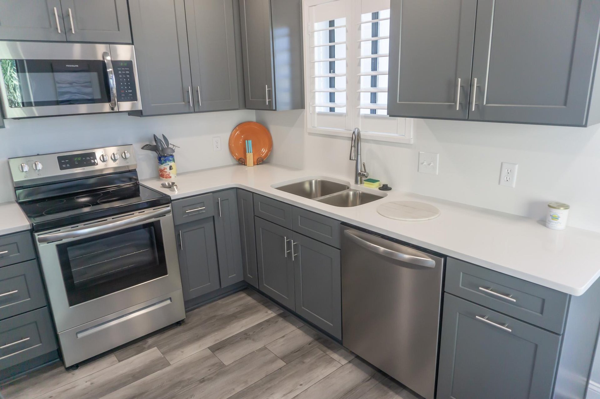 Gulf Winds East  1 11