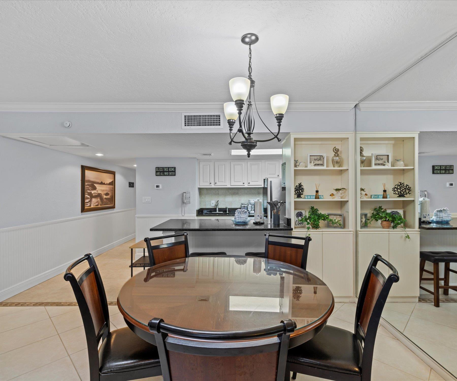 Holiday Surf and Racquet Unit 1A 13