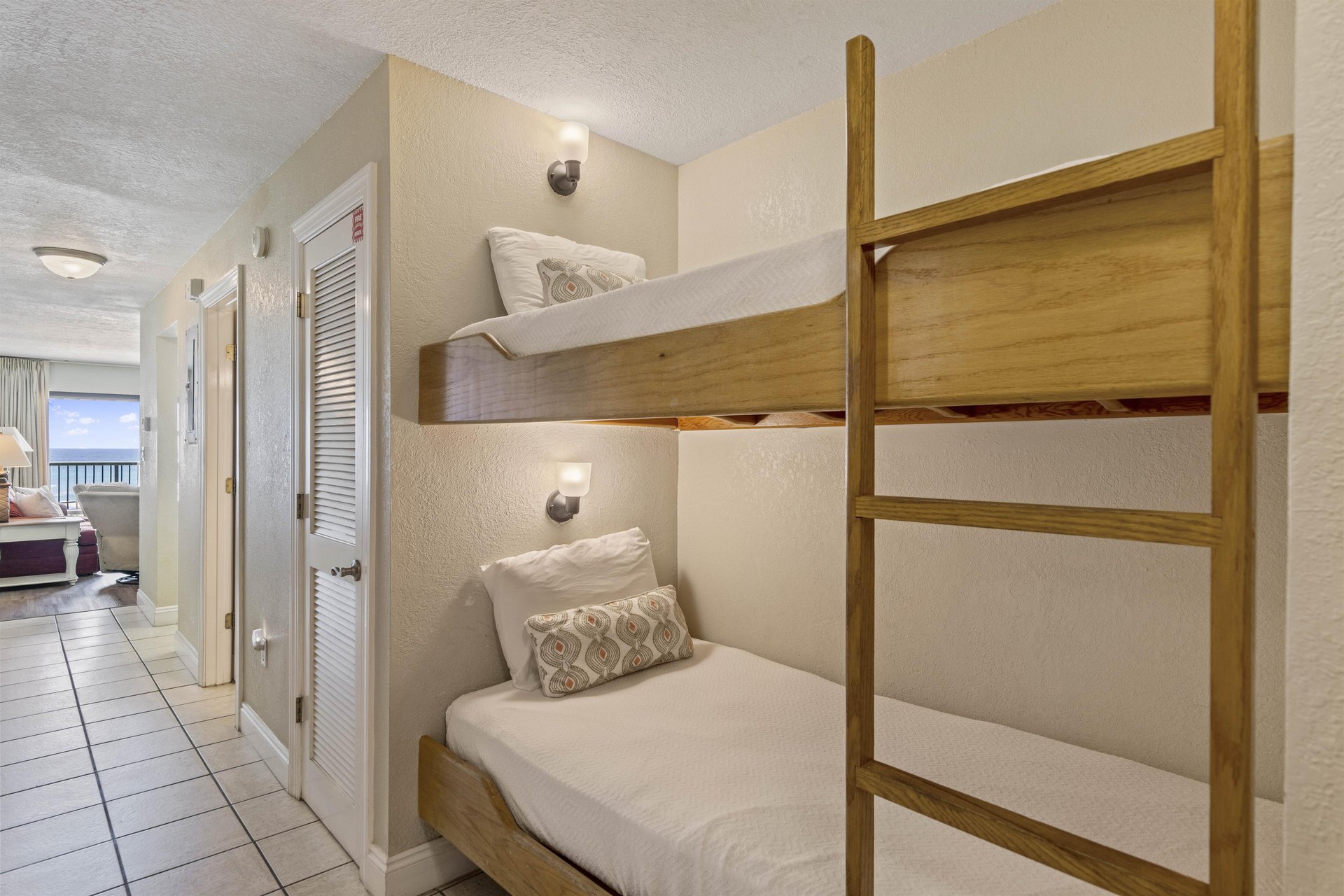 Destin Beach Club 213 11