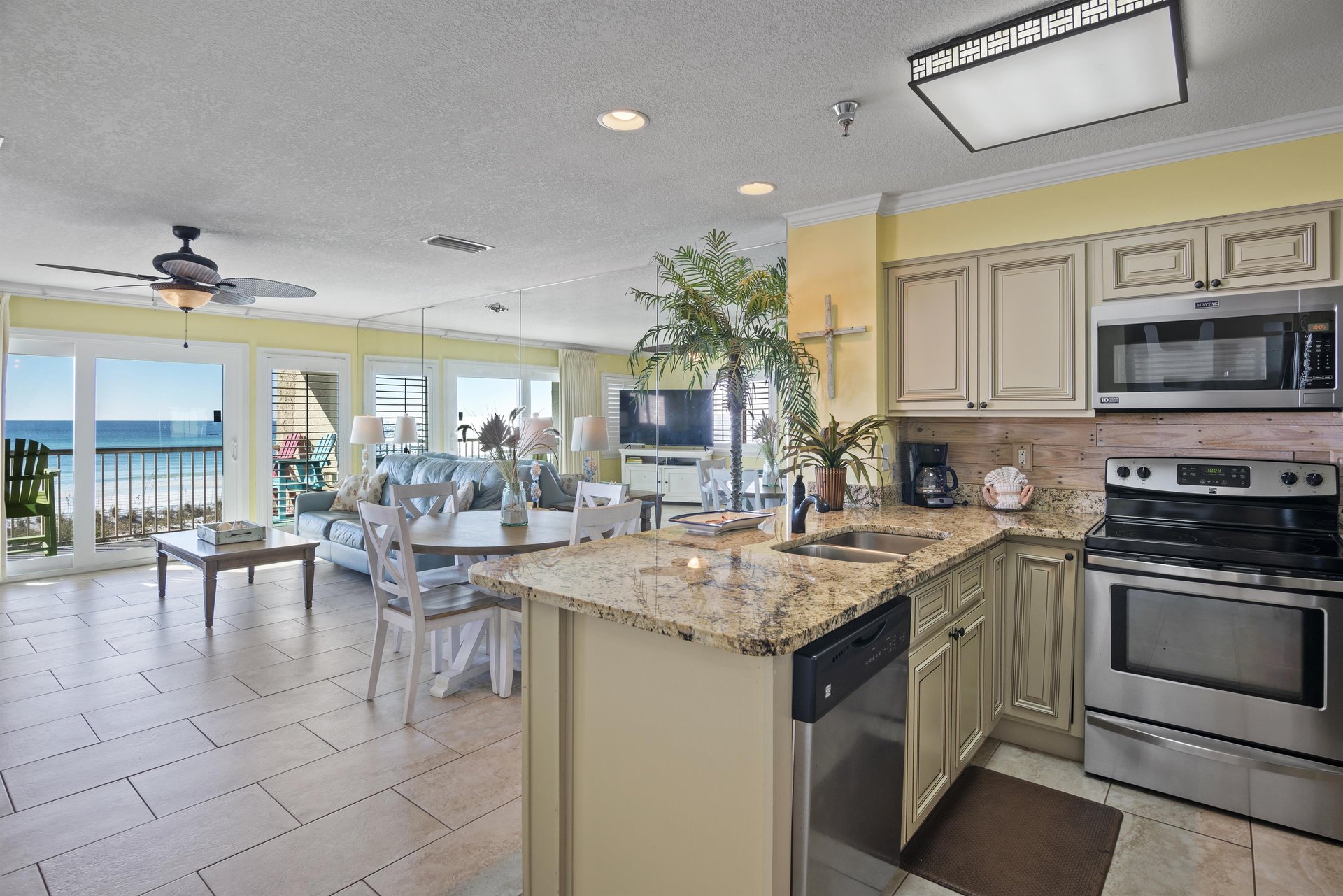 Destin Seafarer 114 8