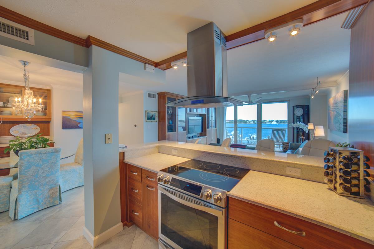 Sabine Yacht and Racquet Club 3D 14