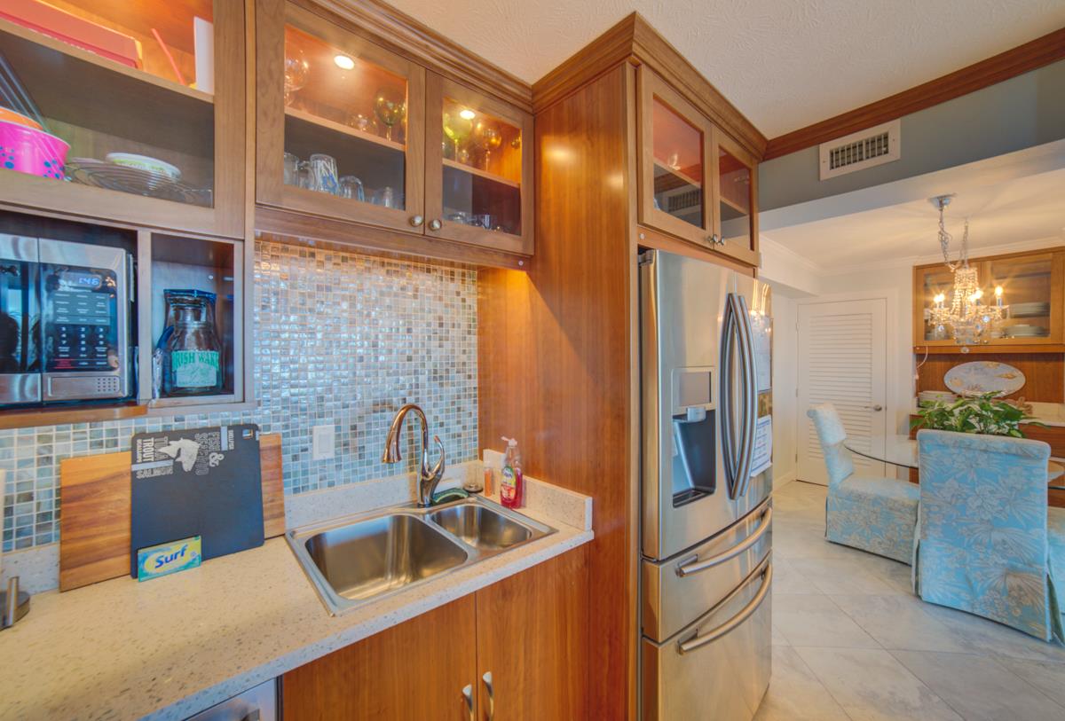 Sabine Yacht and Racquet Club 3D 16