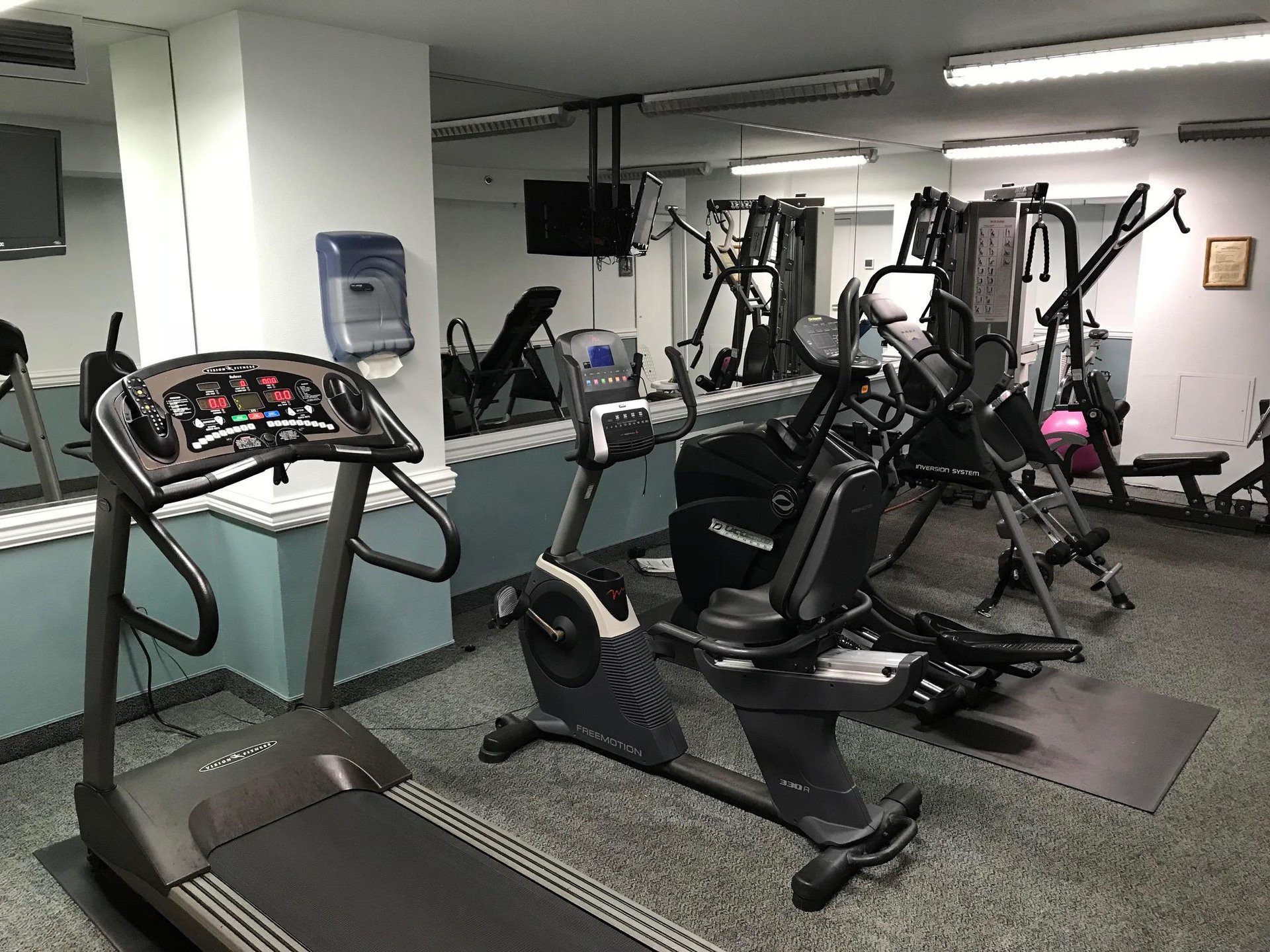 Sabine Yacht and Racquet Club 3D 46