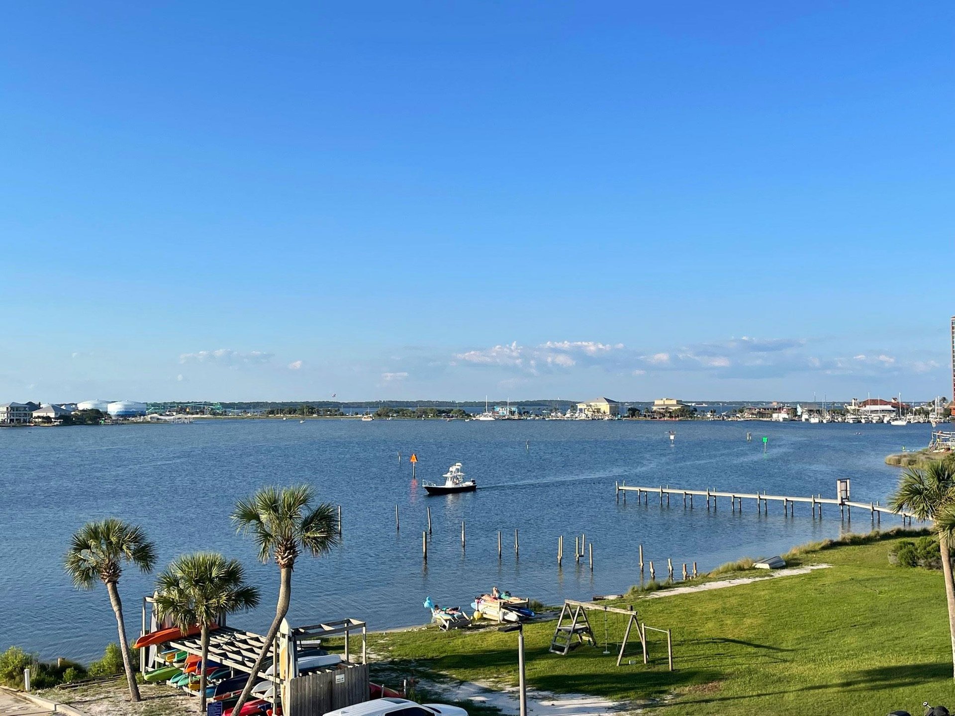 Sabine Yacht and Racquet Club 3D 50