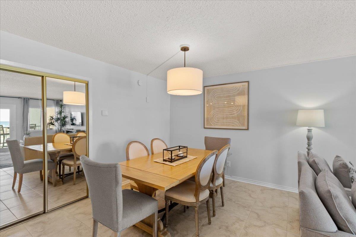 Holiday Surf and Racquet Unit 213 9