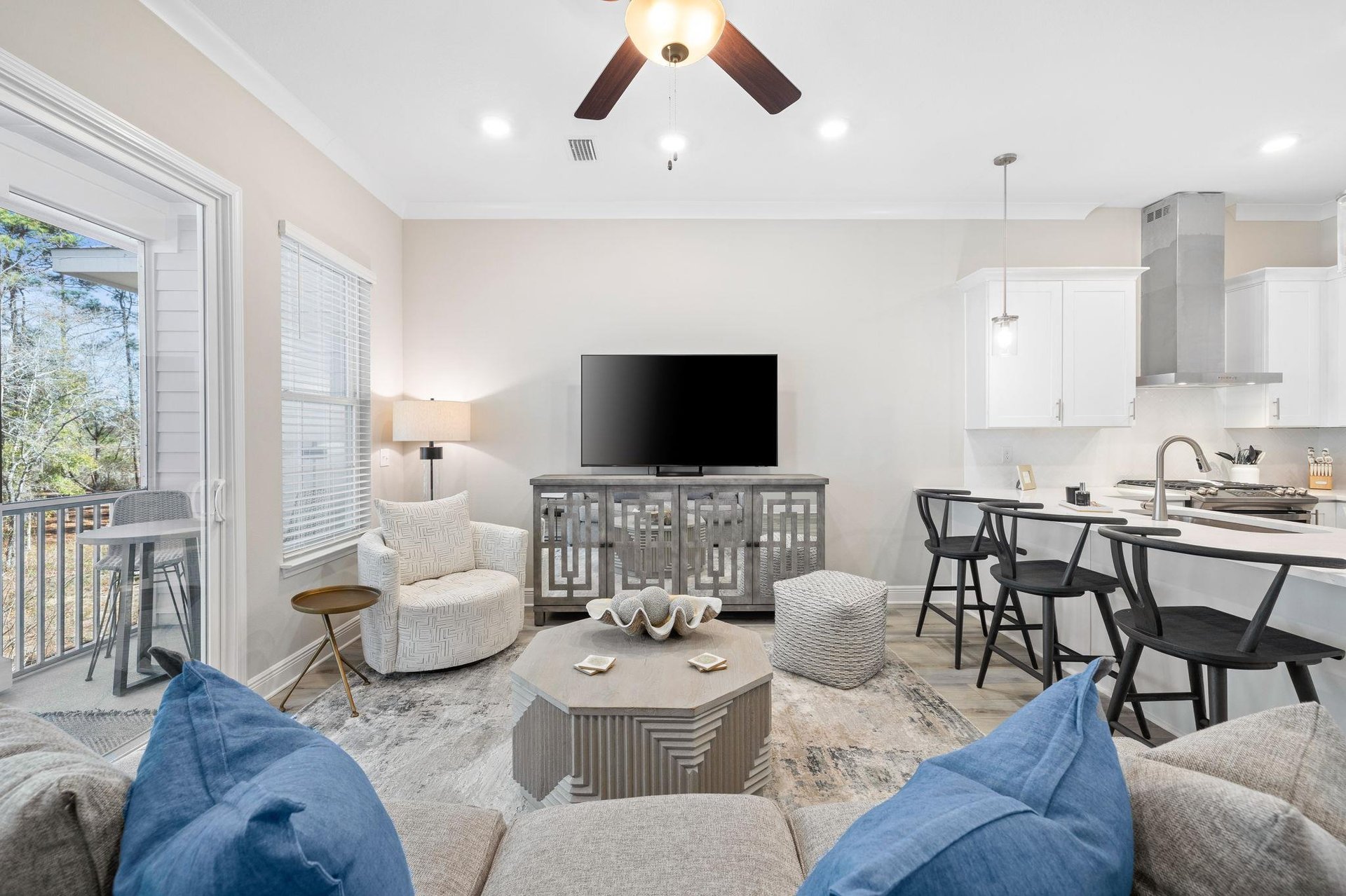 42 Kara Lake Drive 14