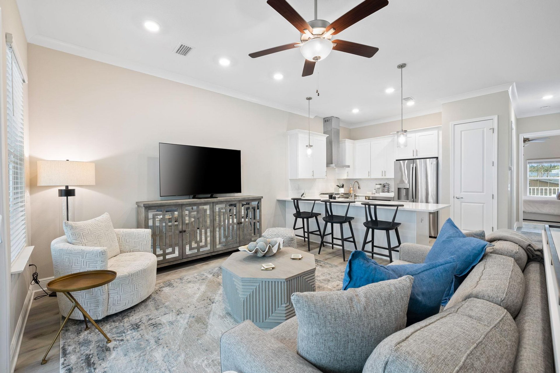 42 Kara Lake Drive 15