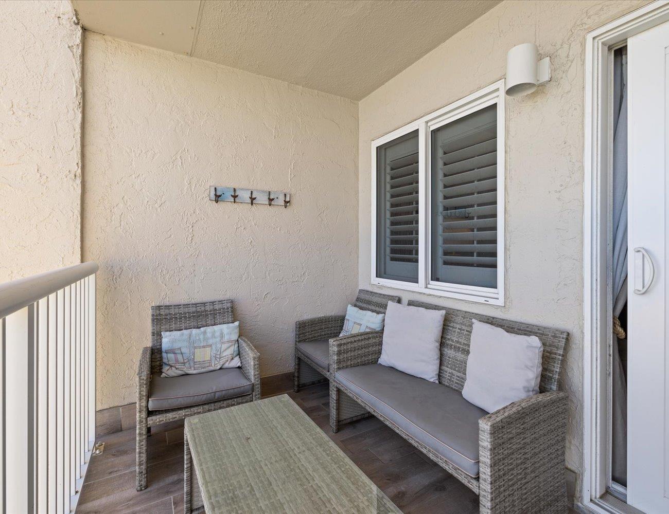 Holiday Surf and Racquet Unit 404 28