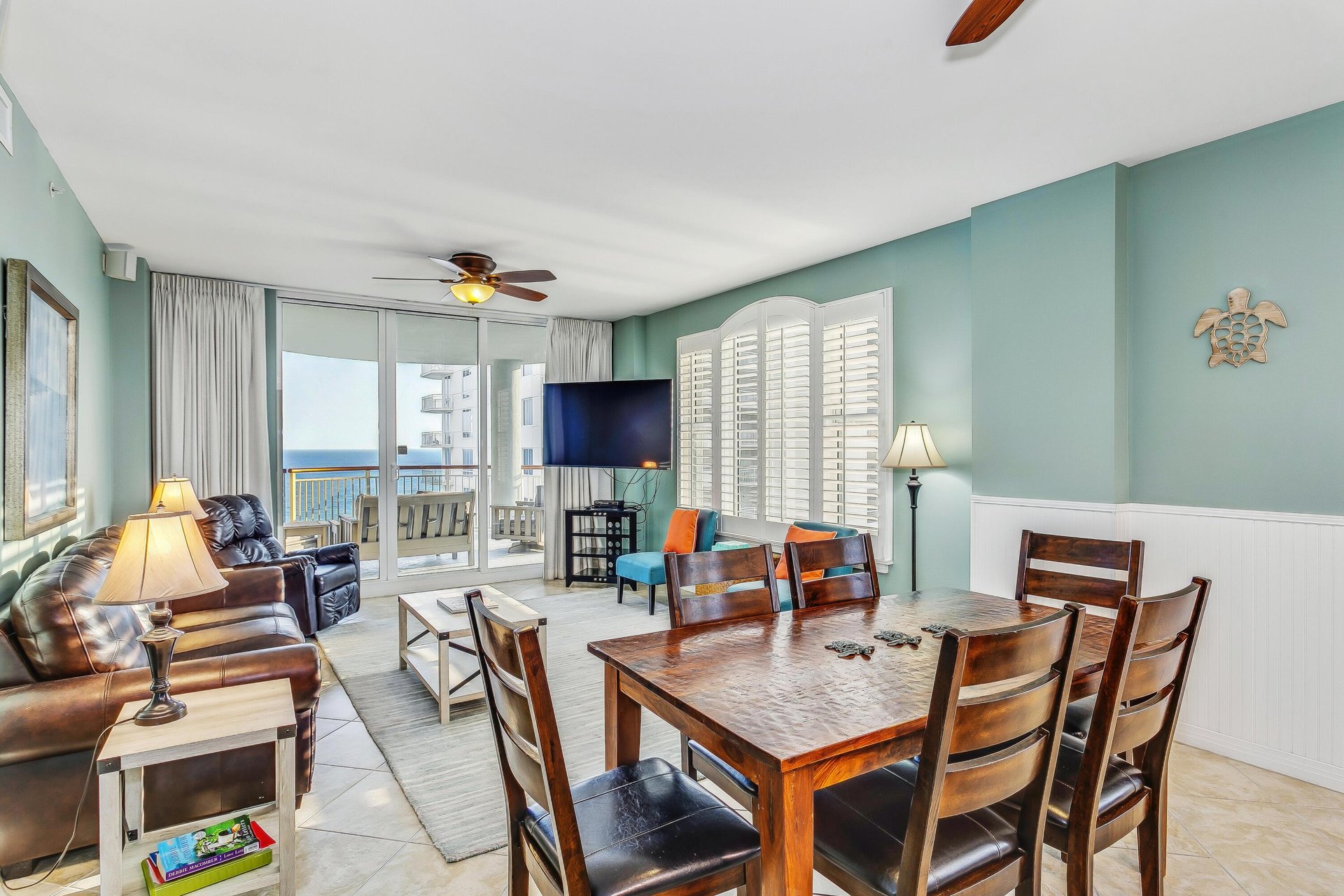 Beach Colony West 11F 4