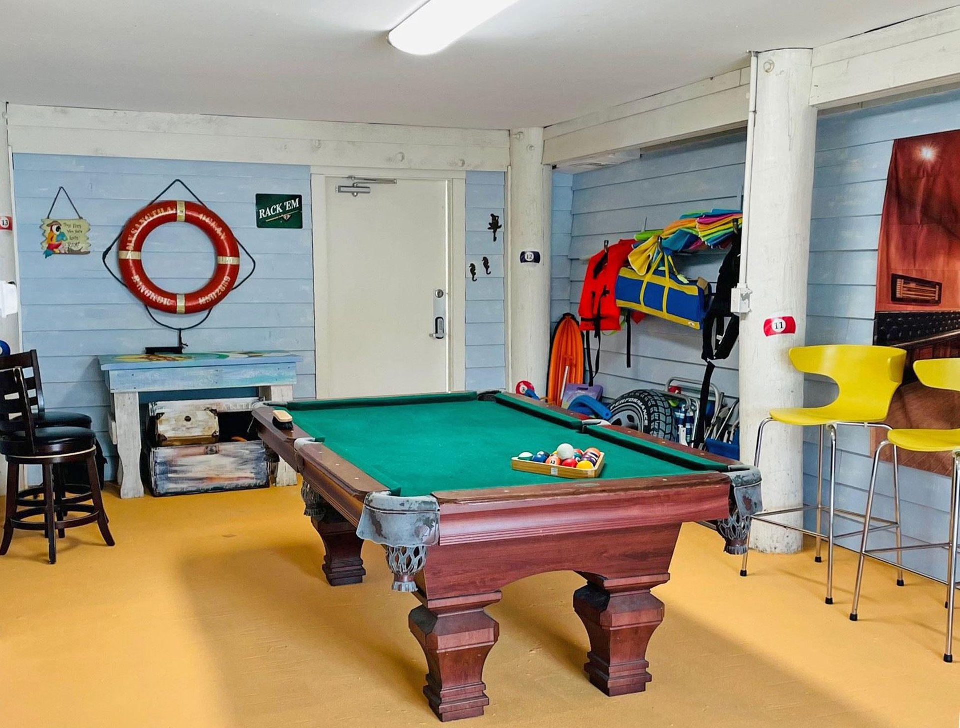 Ariola 1303  Seashell Chateau 33