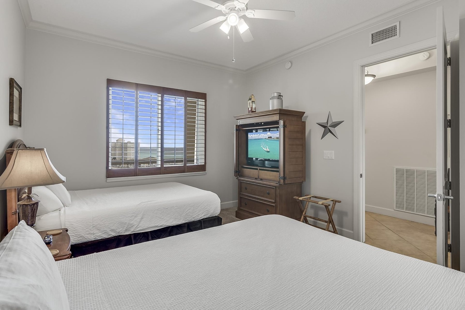 Harbor Landing 802B 14