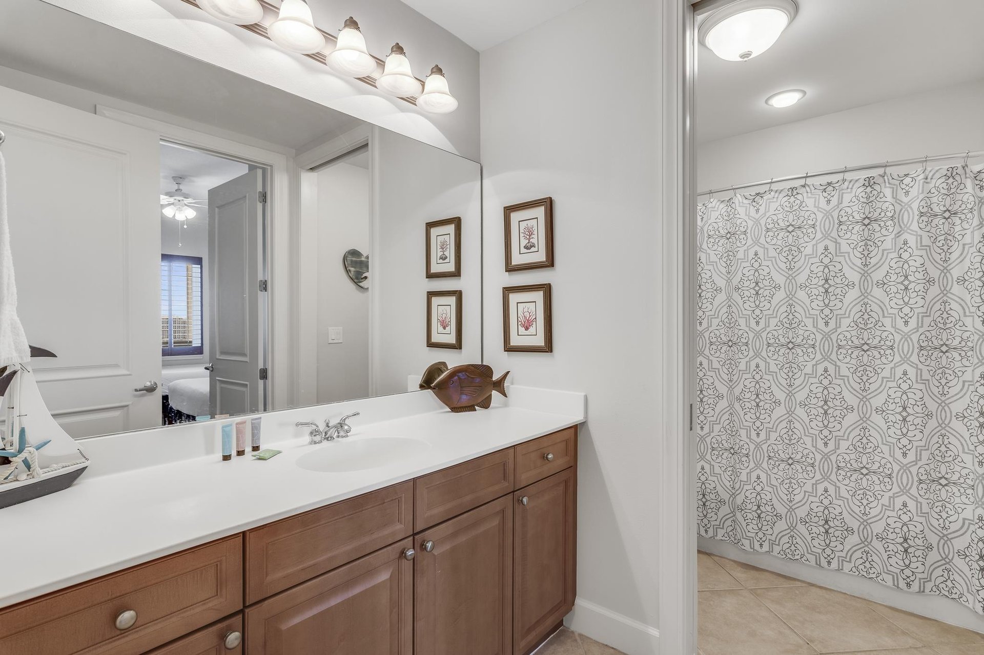 Harbor Landing 802B 18