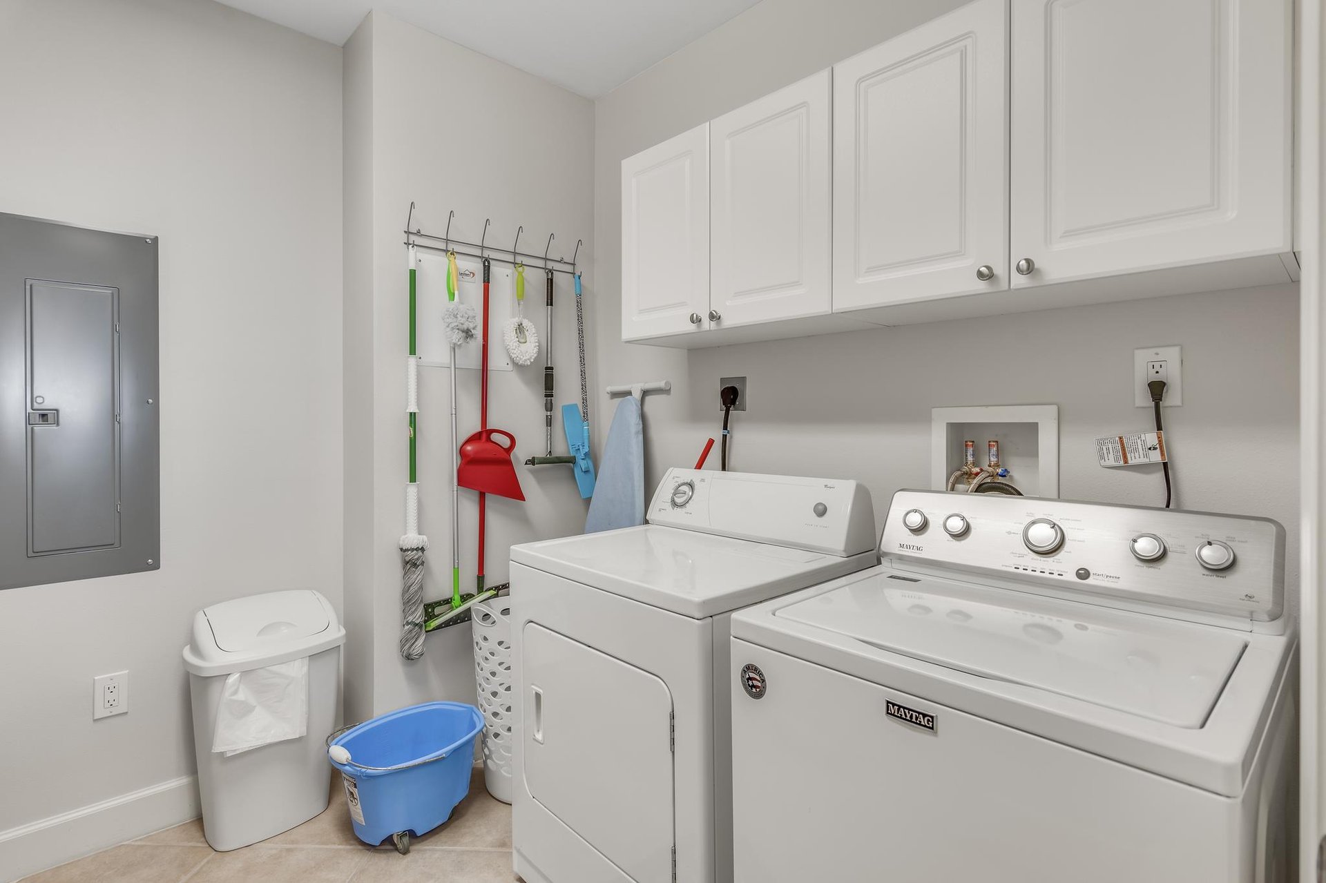 Harbor Landing 802B 19