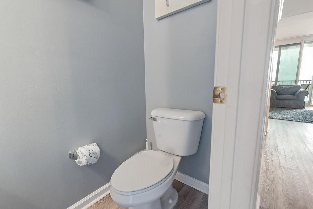 Beach Club Doral 1102 15