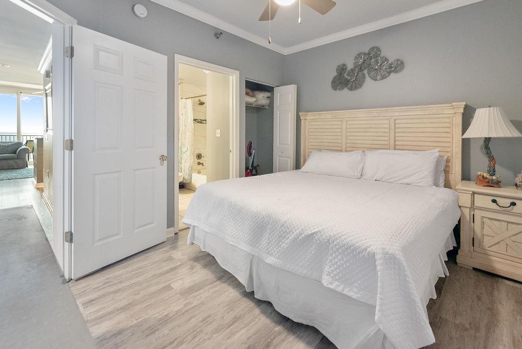 Beach Club Doral 1102 16