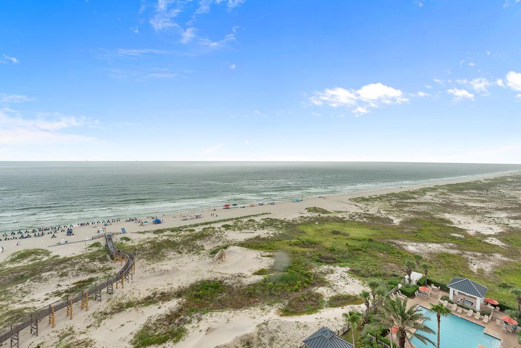 Beach Club Doral 1102 29