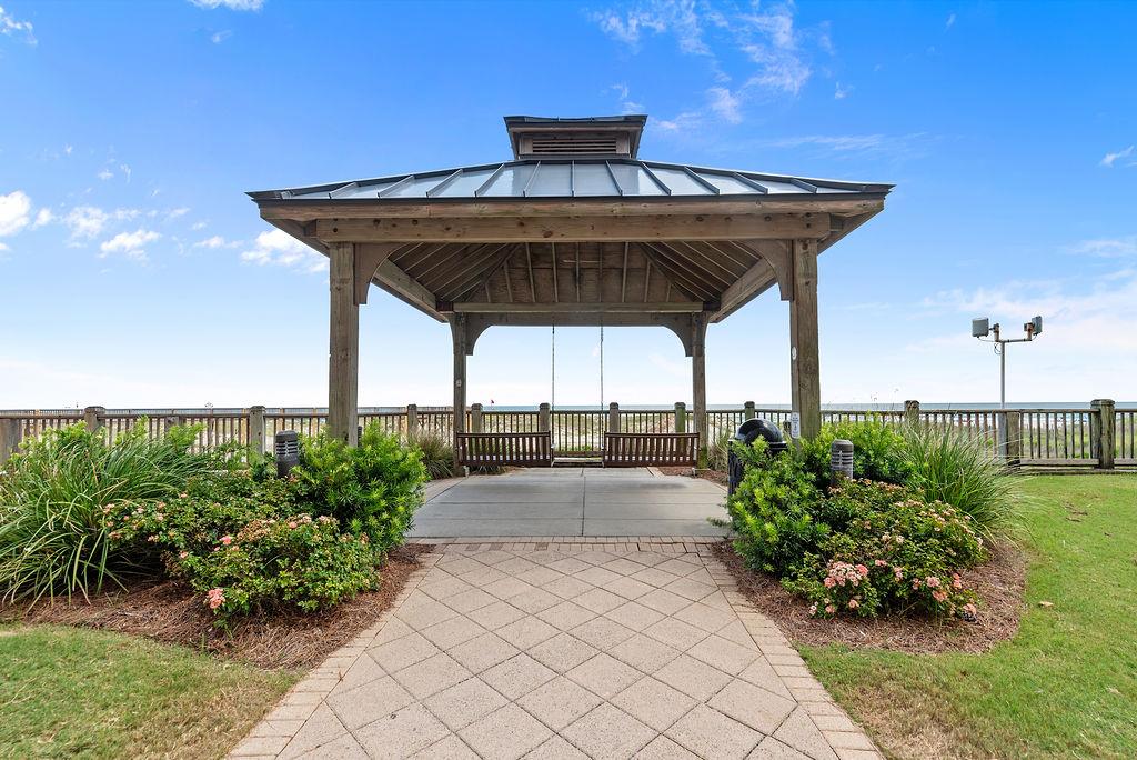 Beach Club Doral 1102 31