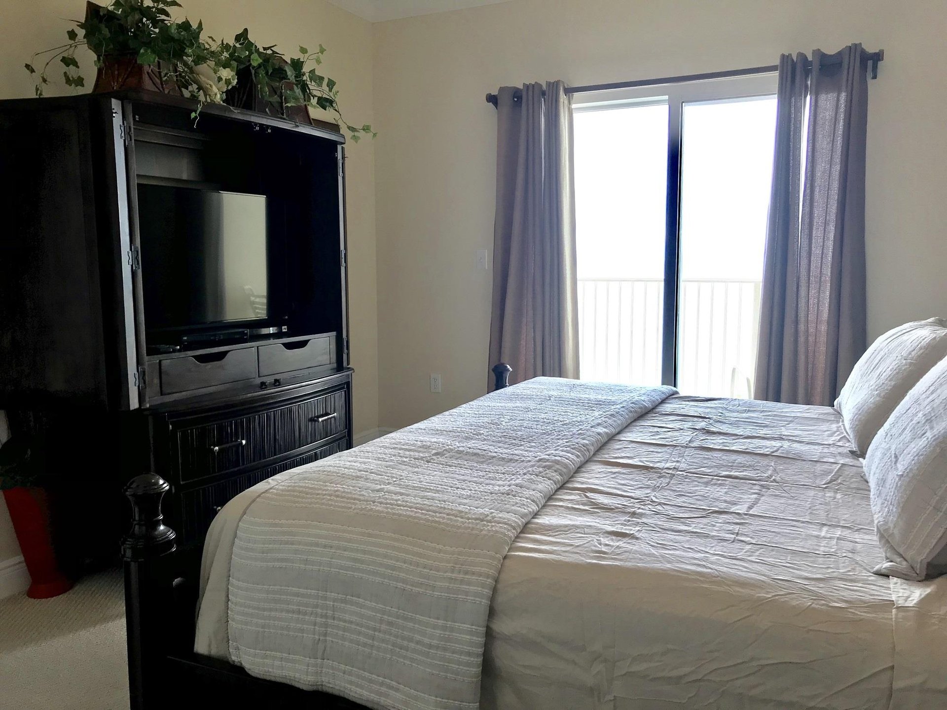 Crystal Shores West 1302 11