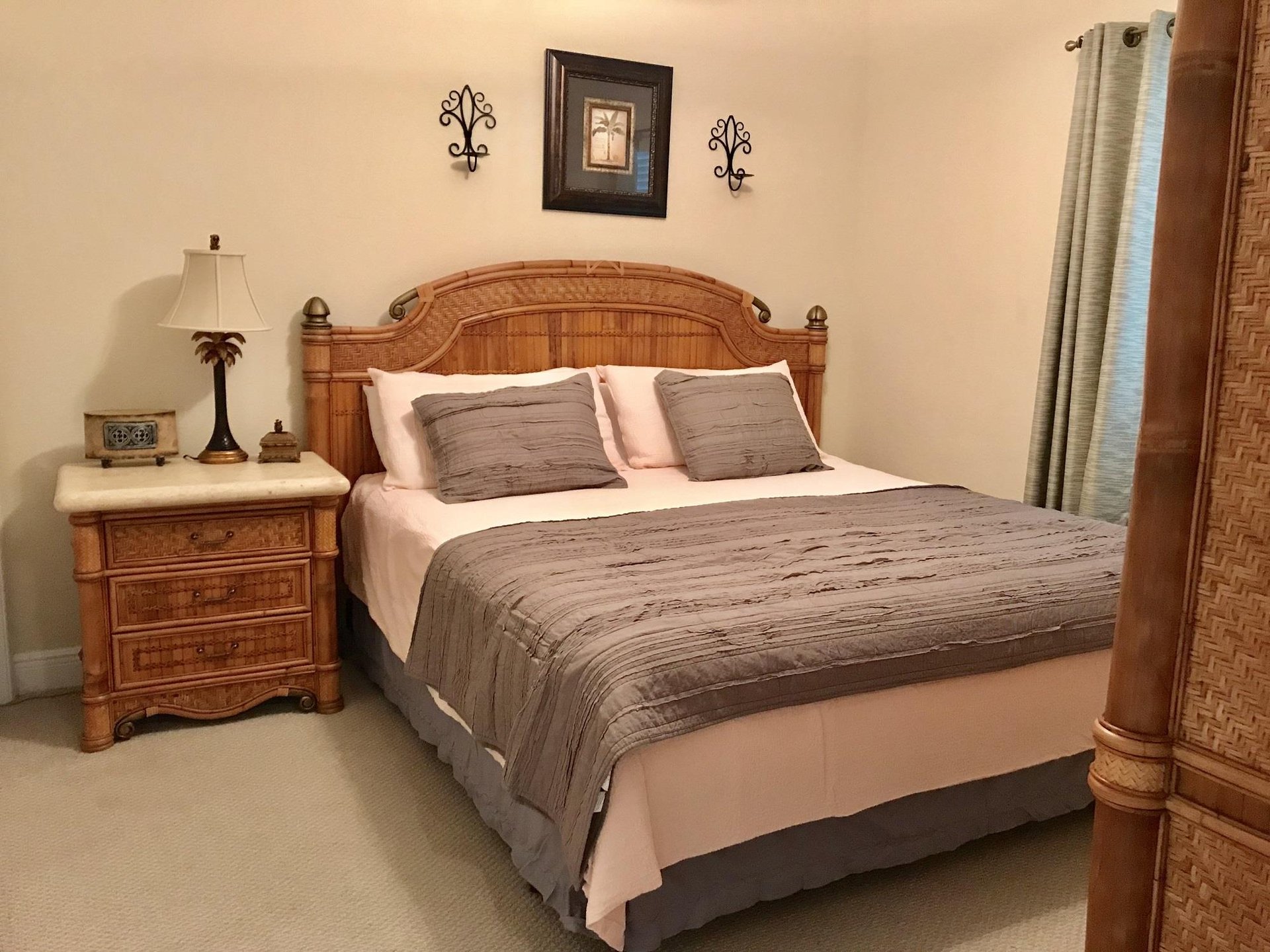 Crystal Shores West 1302 13