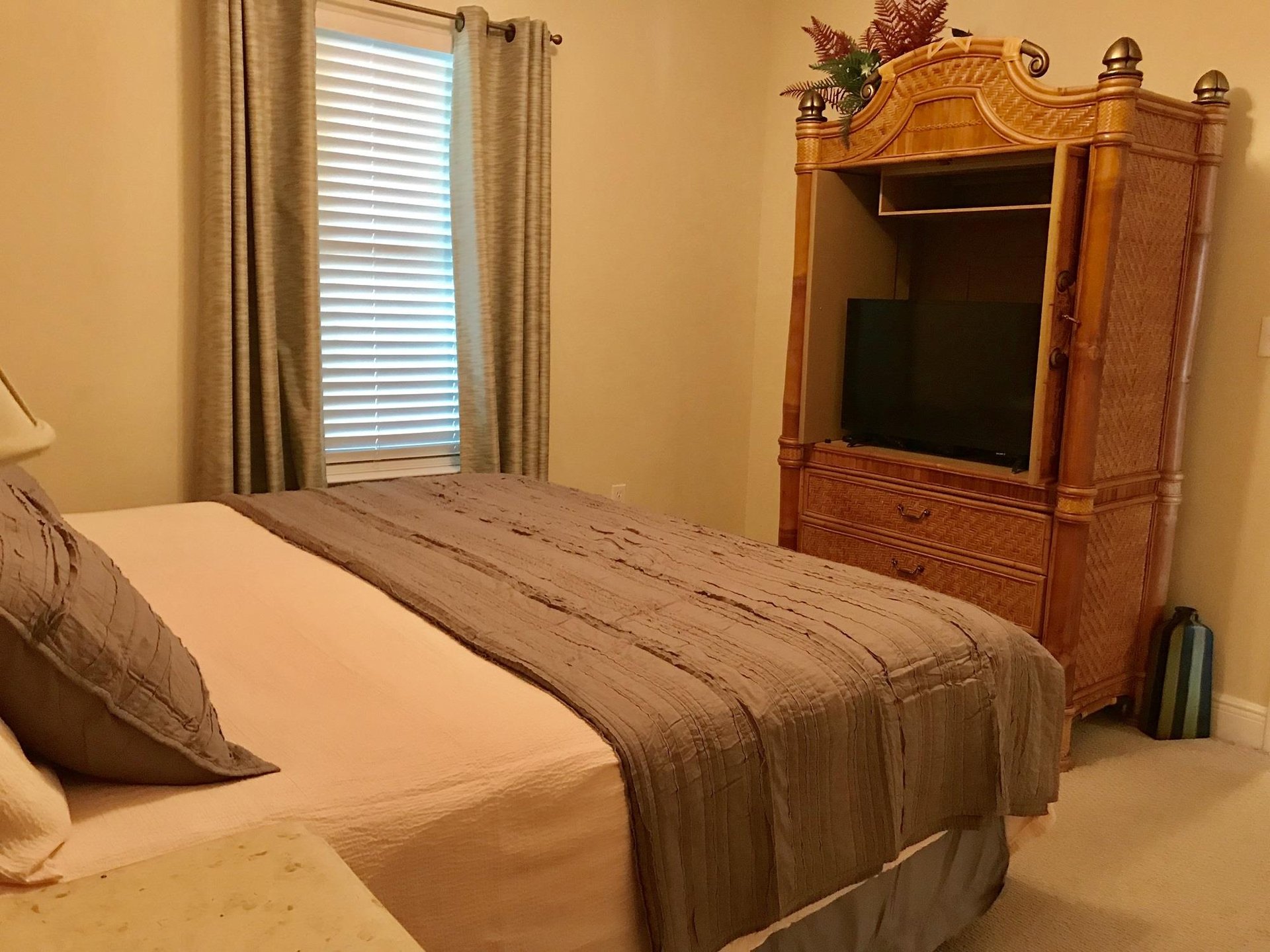 Crystal Shores West 1302 14