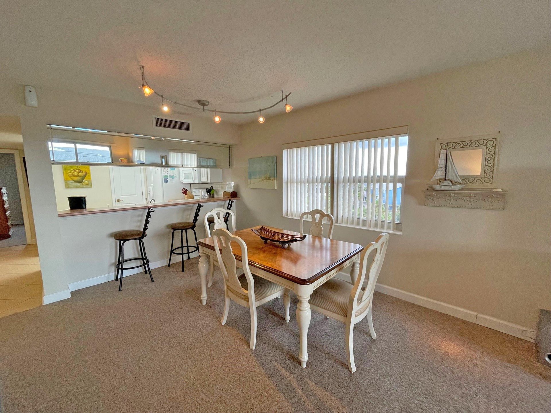 Regency Towers 501E 6