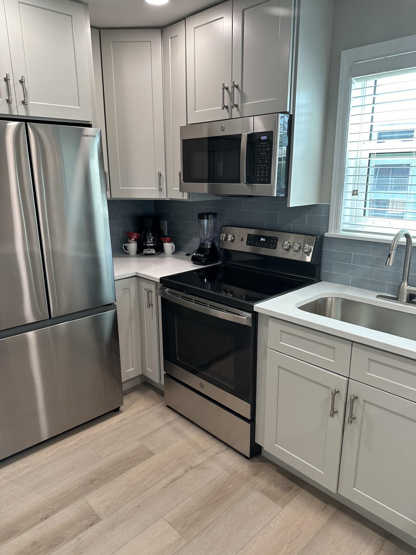 Beachside Villas 523 9