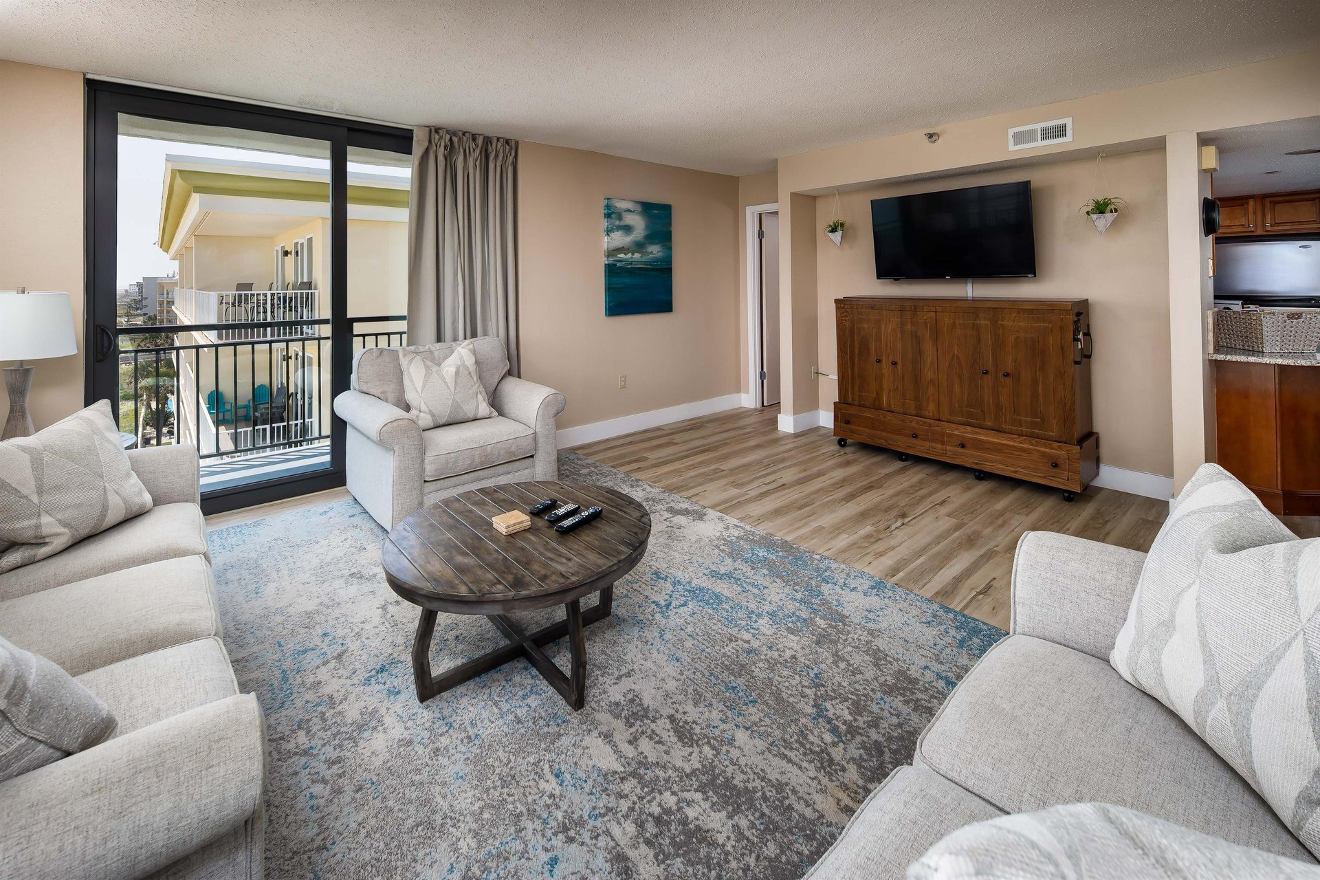 Nautilus Unit 1701 4