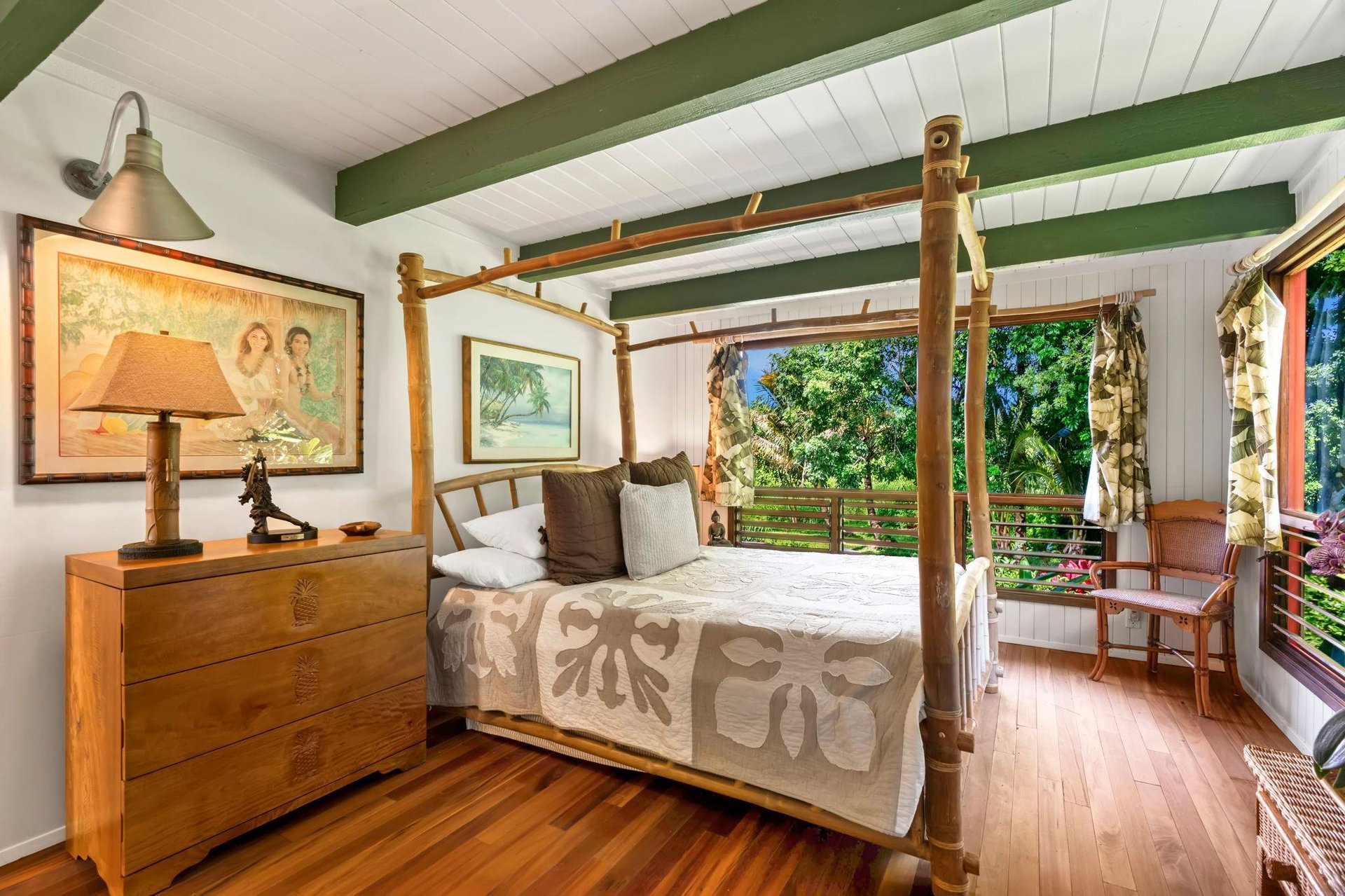 Hanalei Happy Place Main House 17