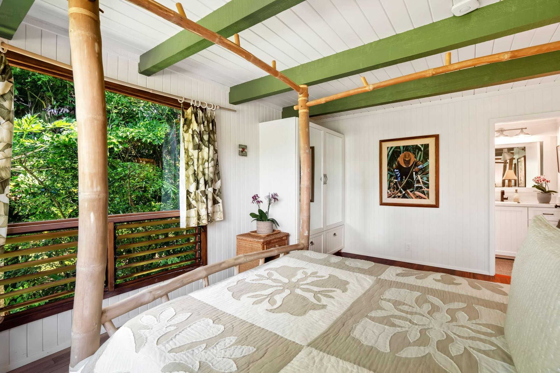 Hanalei Happy Place Main House 19