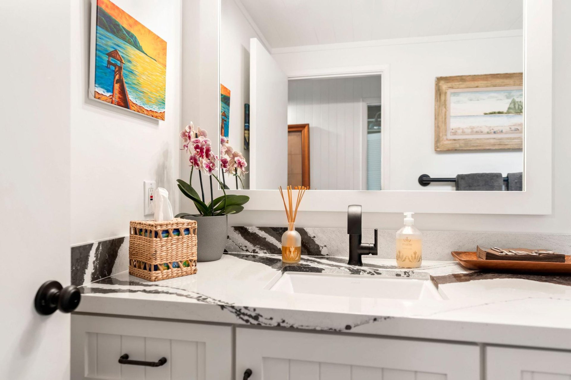 Hanalei Happy Place Main House 24